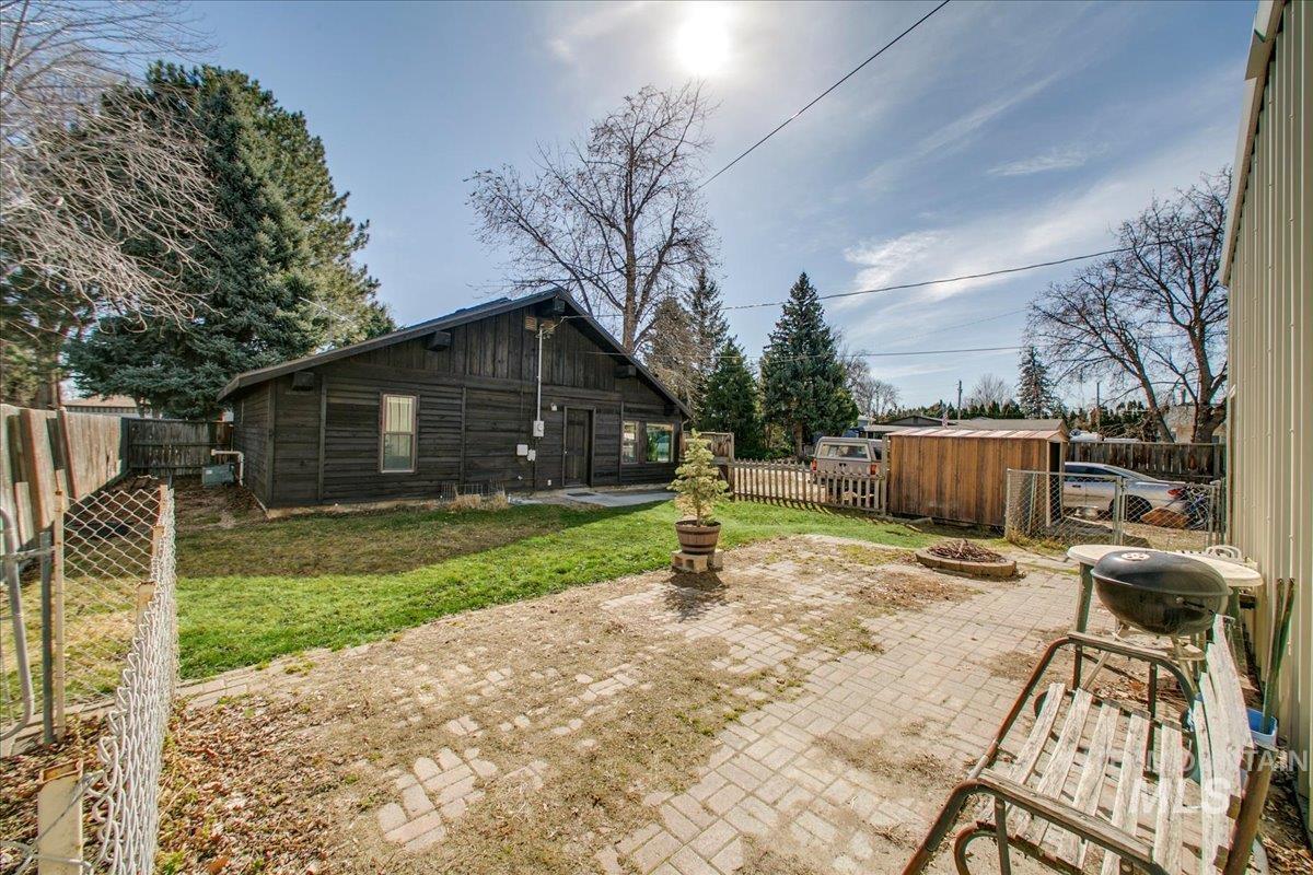 2224 4th St S Property Photo 38