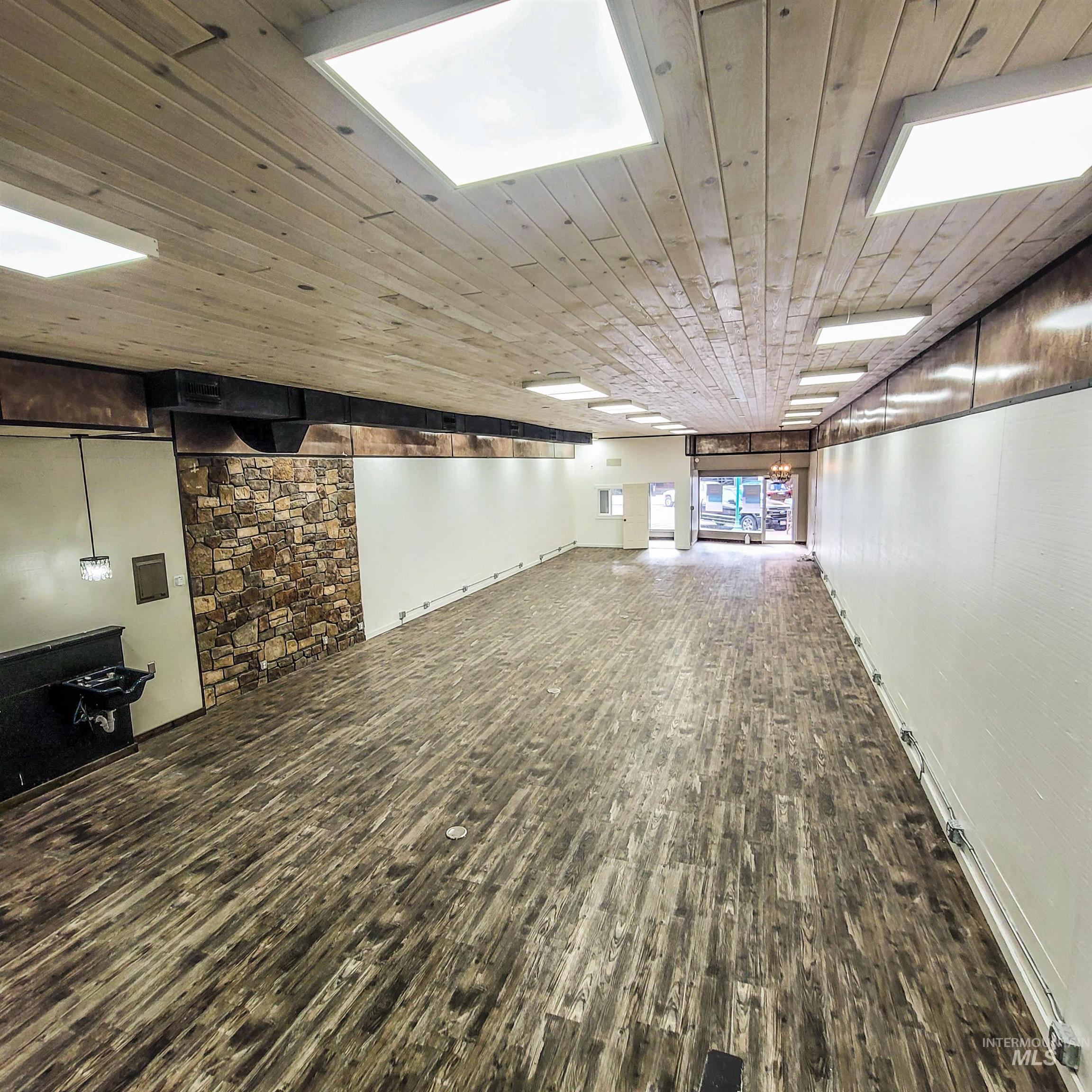 113 Main Property Photo 2