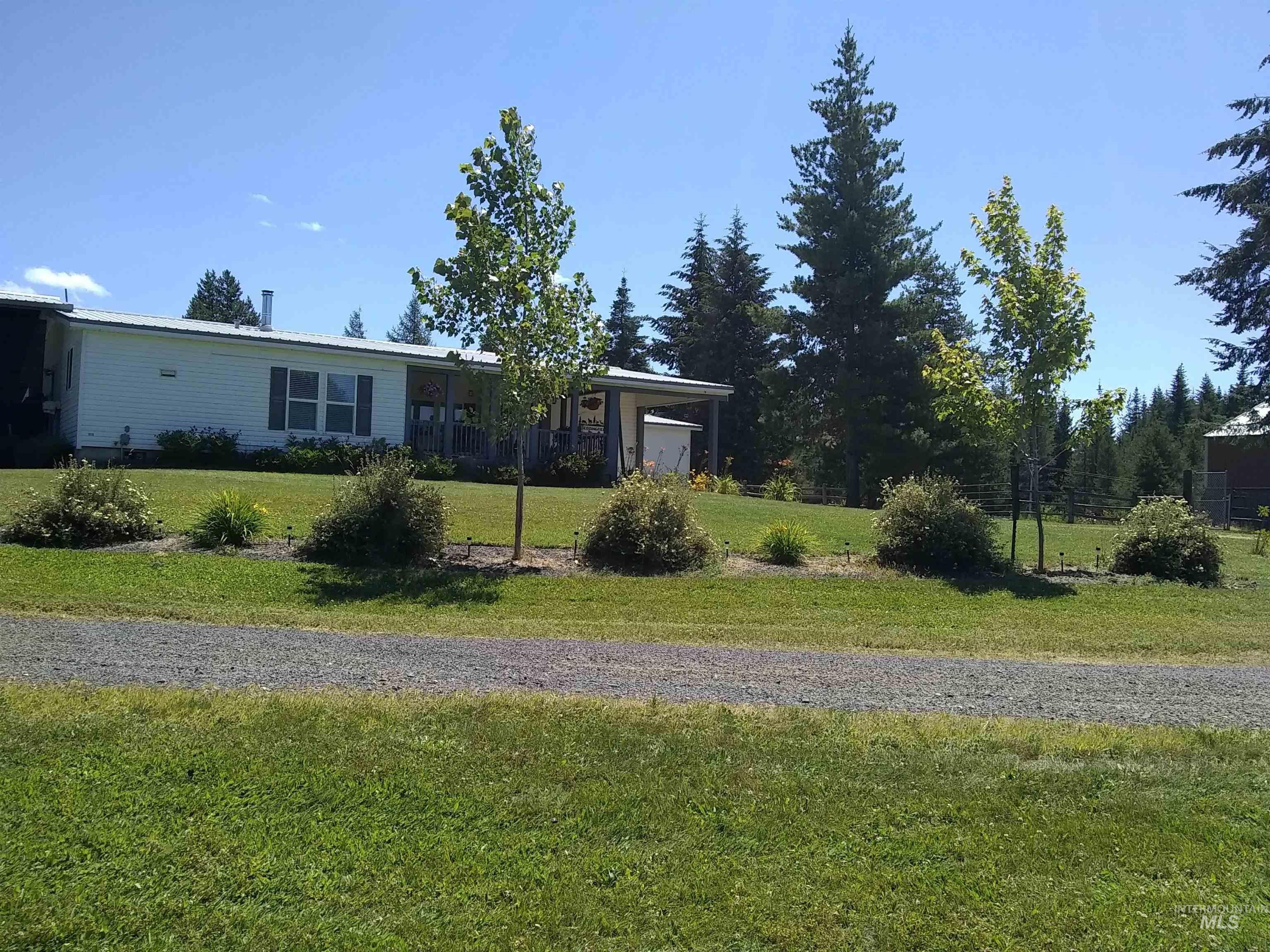 470 Lackey Rd Property Photo