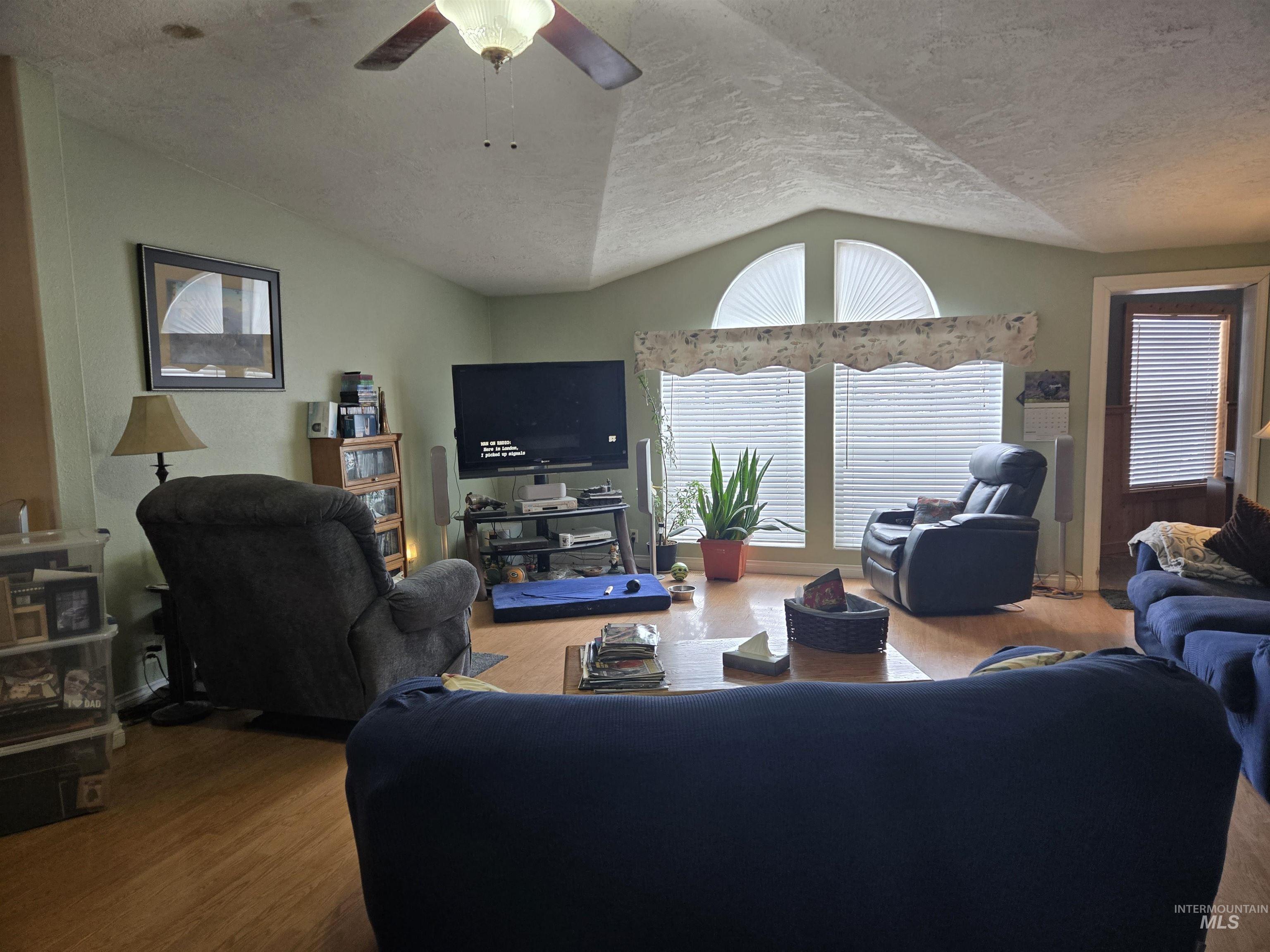 470 Lackey Rd Property Photo 6