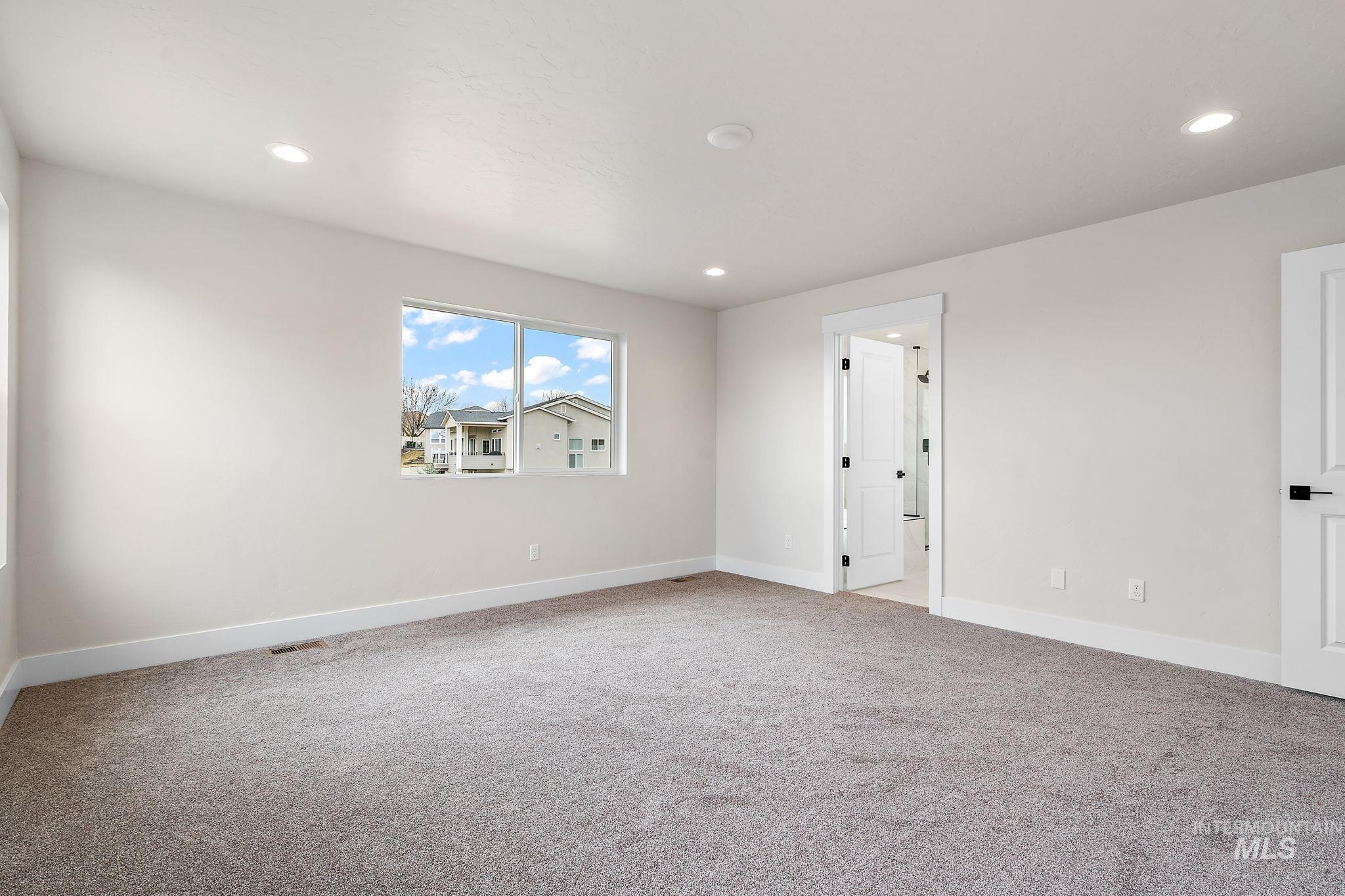 614 W Contender Dr Property Photo 16