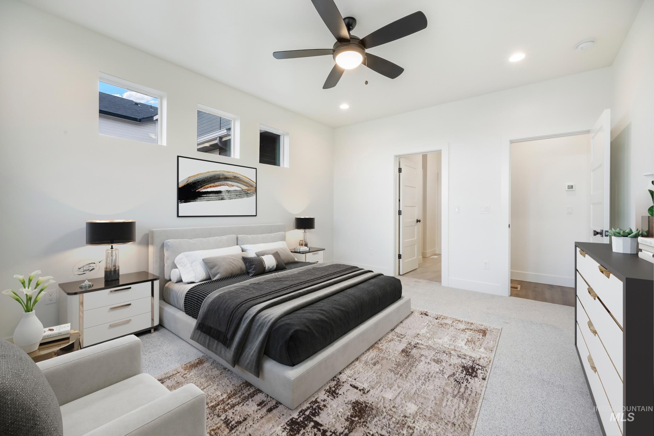 2039 E Presidential Property Photo 15