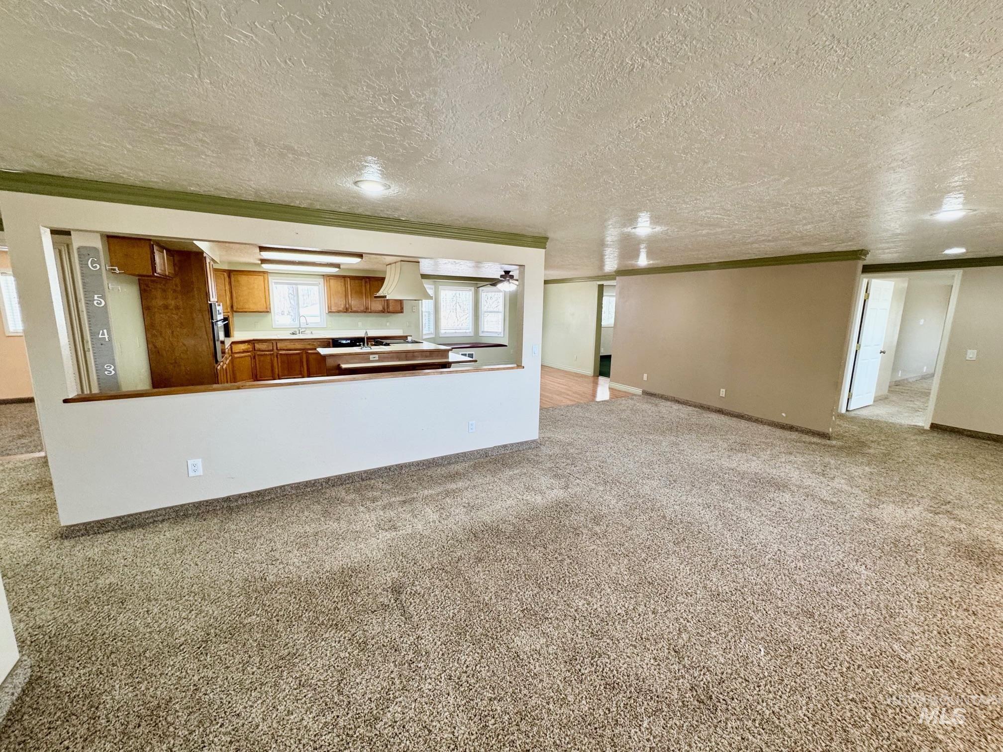 267 N 100 W Property Photo 6