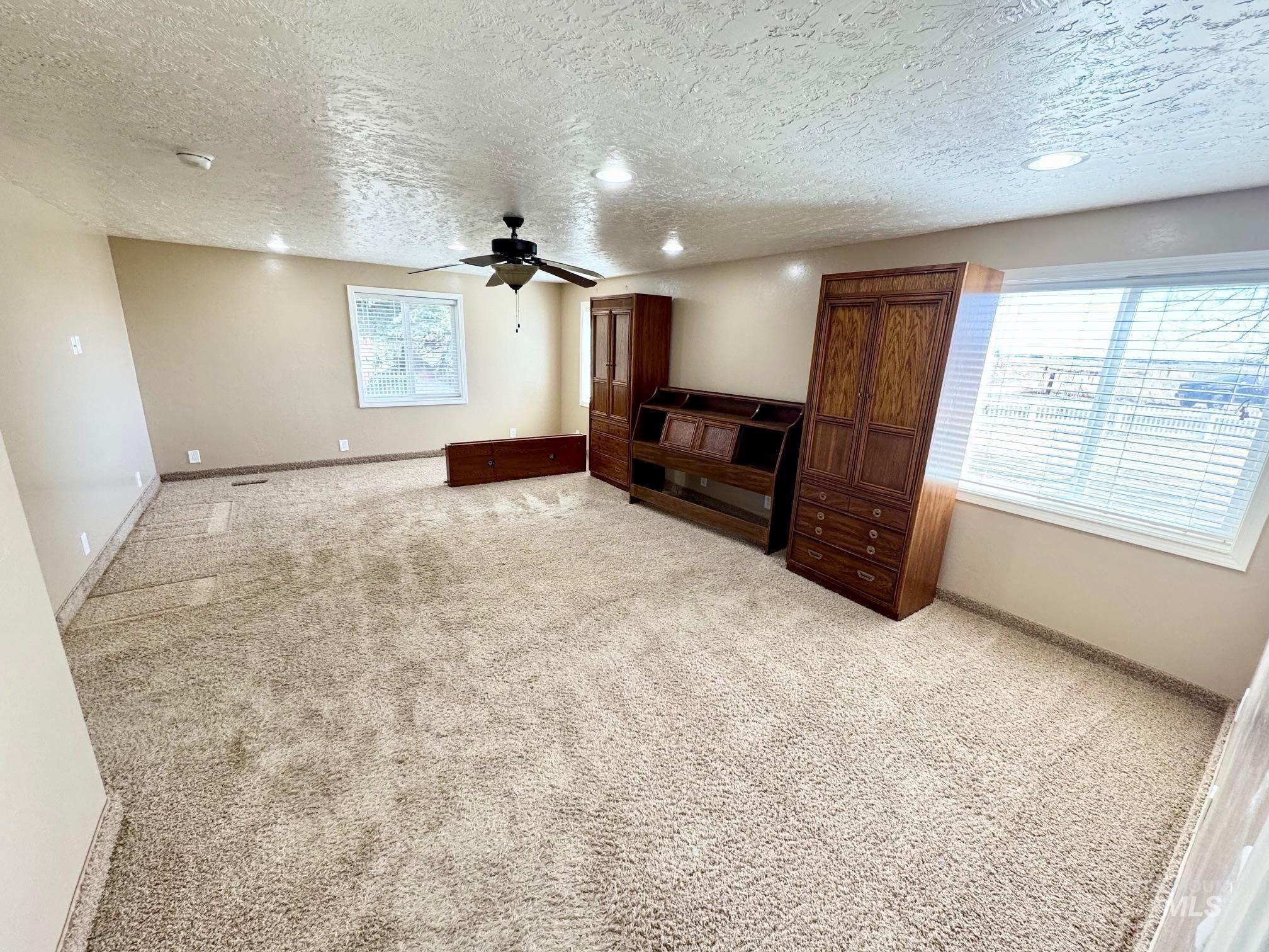 267 N 100 W Property Photo 10