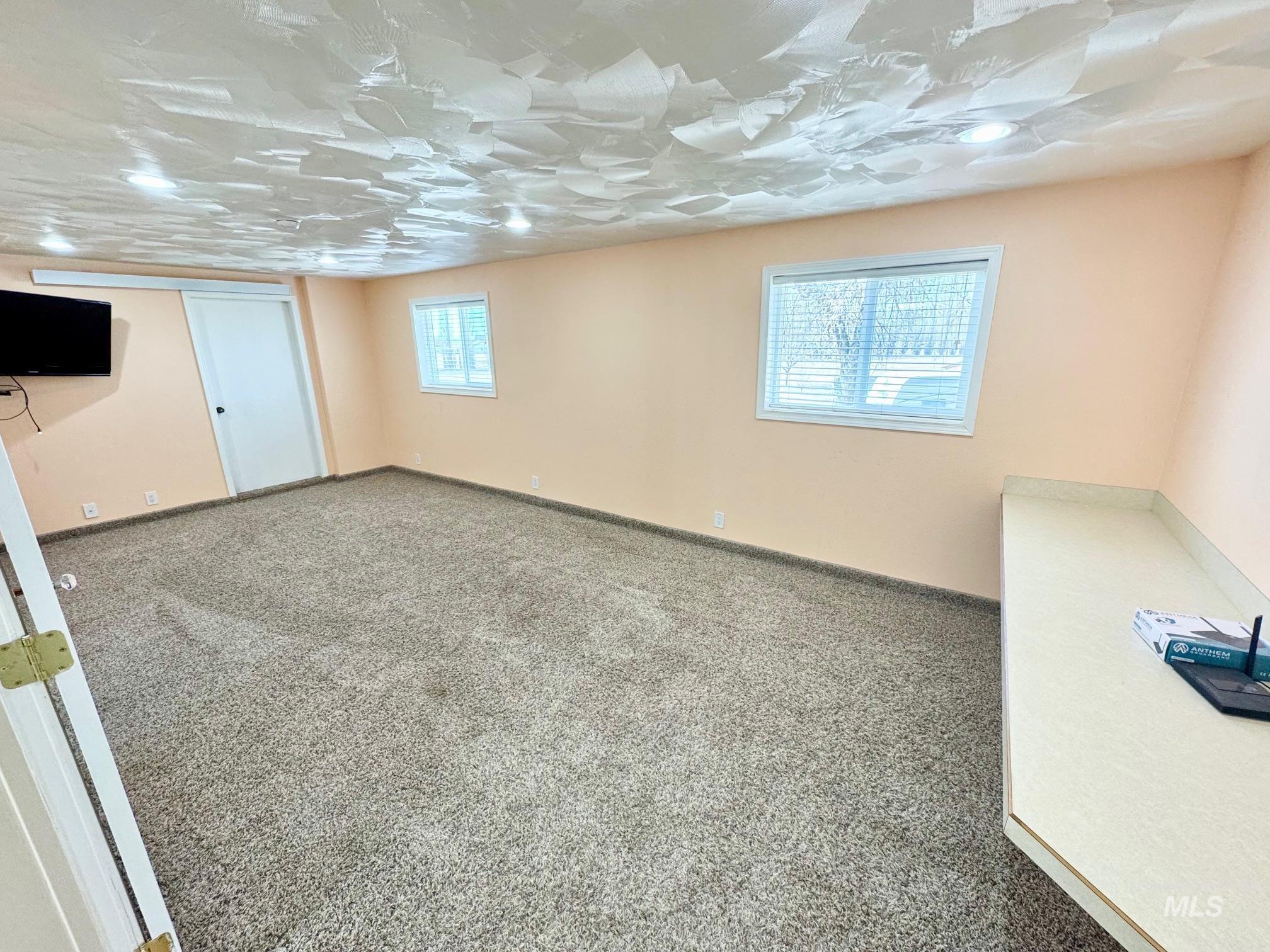 267 N 100 W Property Photo 14