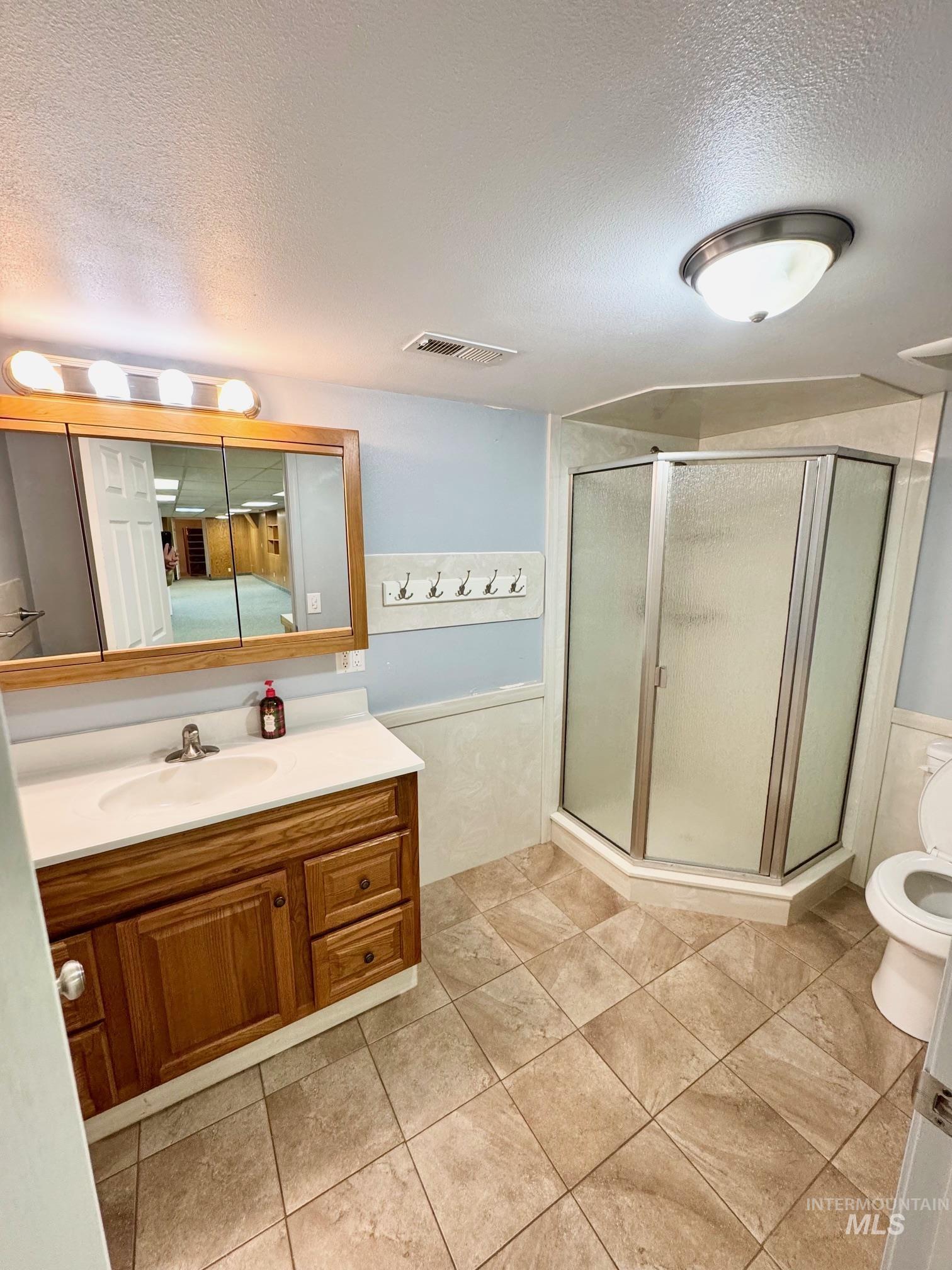 267 N 100 W Property Photo 18