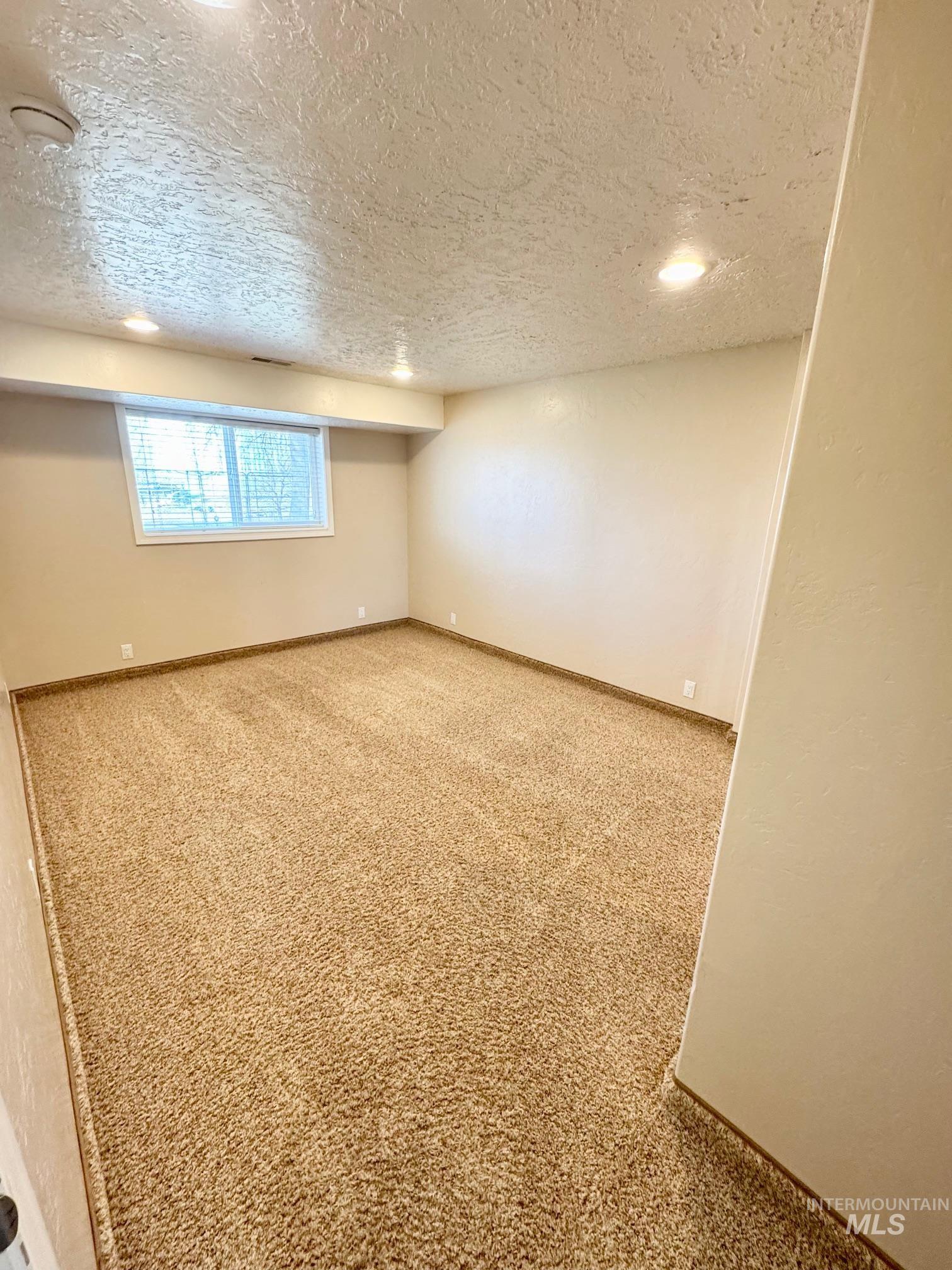 267 N 100 W Property Photo 20