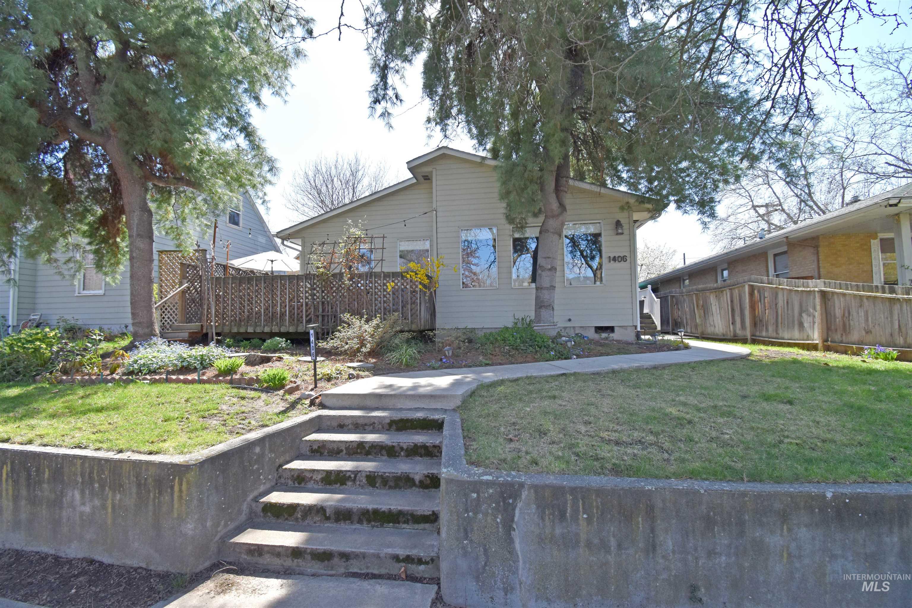 1406 14th Avenue Property Photo