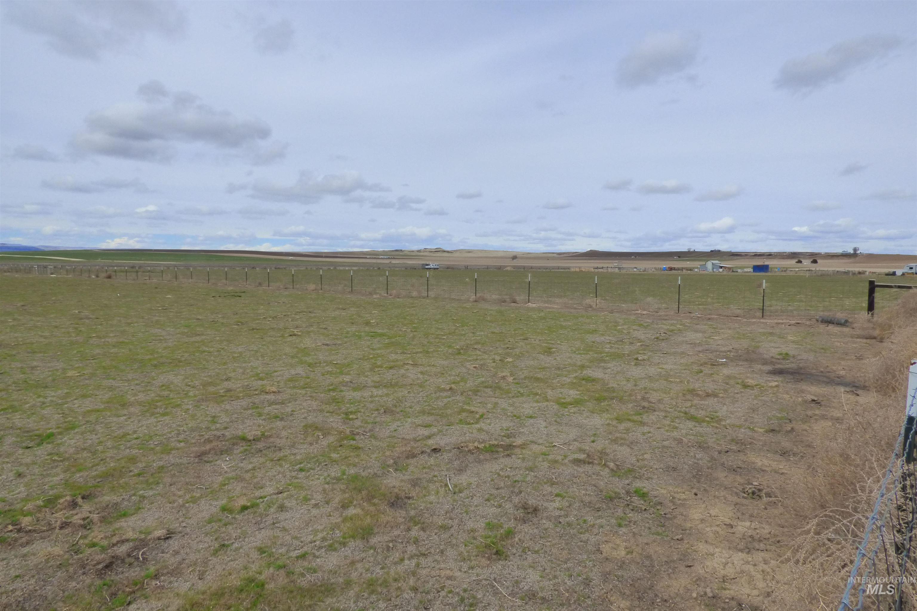 Tbd Sky Ranch Rd Property Photo 4