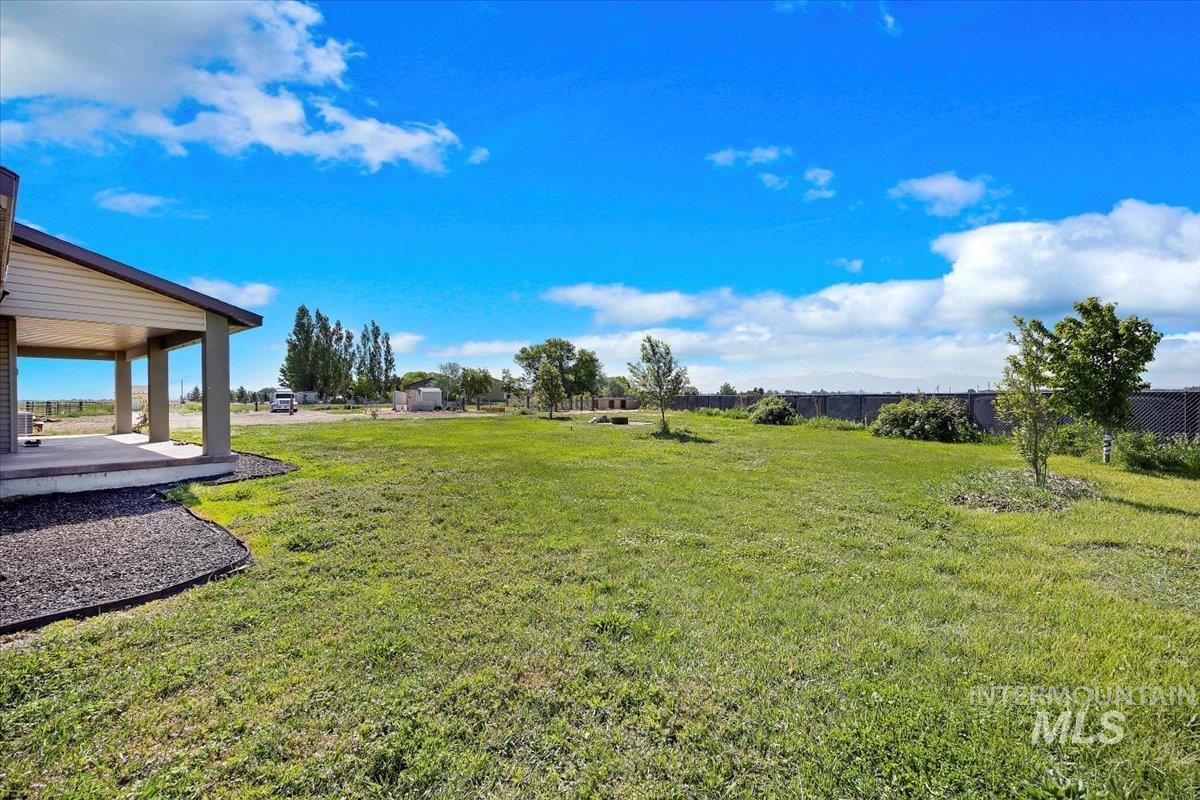 867 W 475 Ln S Property Photo 34