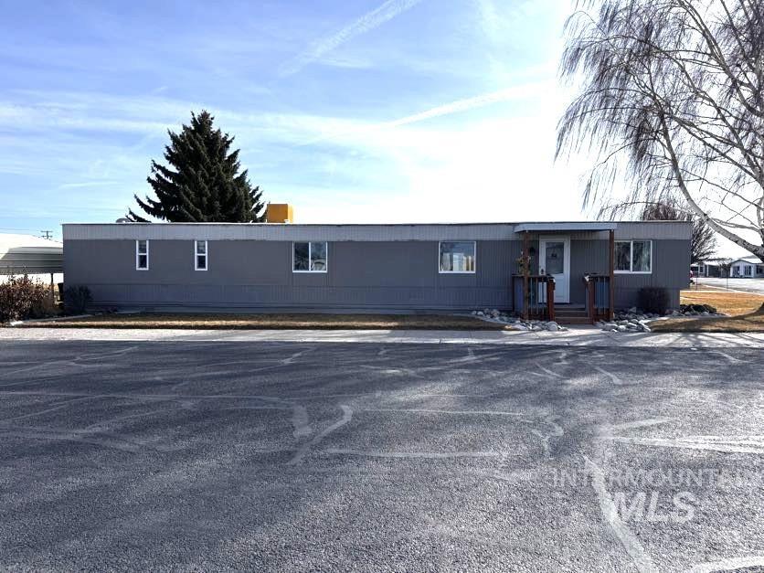 1414 Parke View Property Photo 2