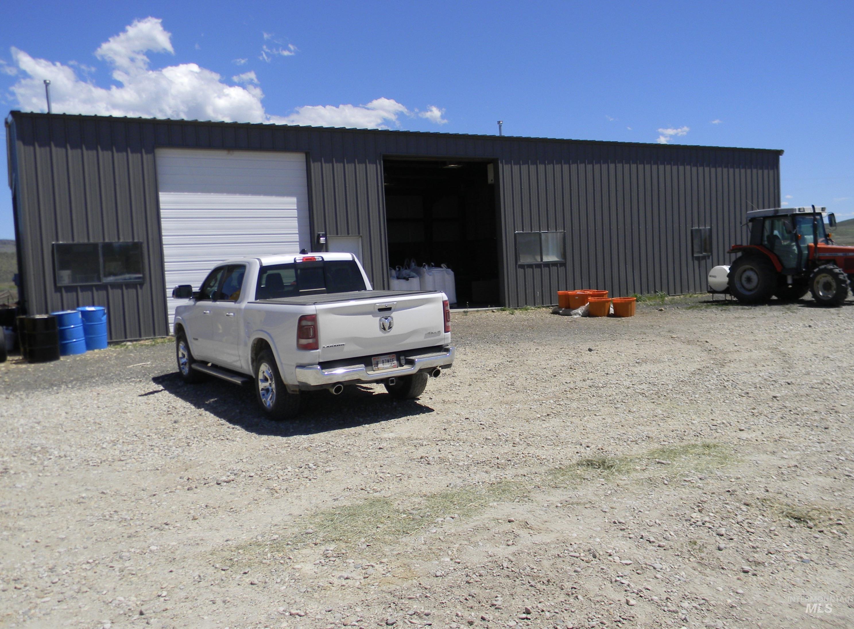 2015 Cow Creek Rd. Property Photo 10