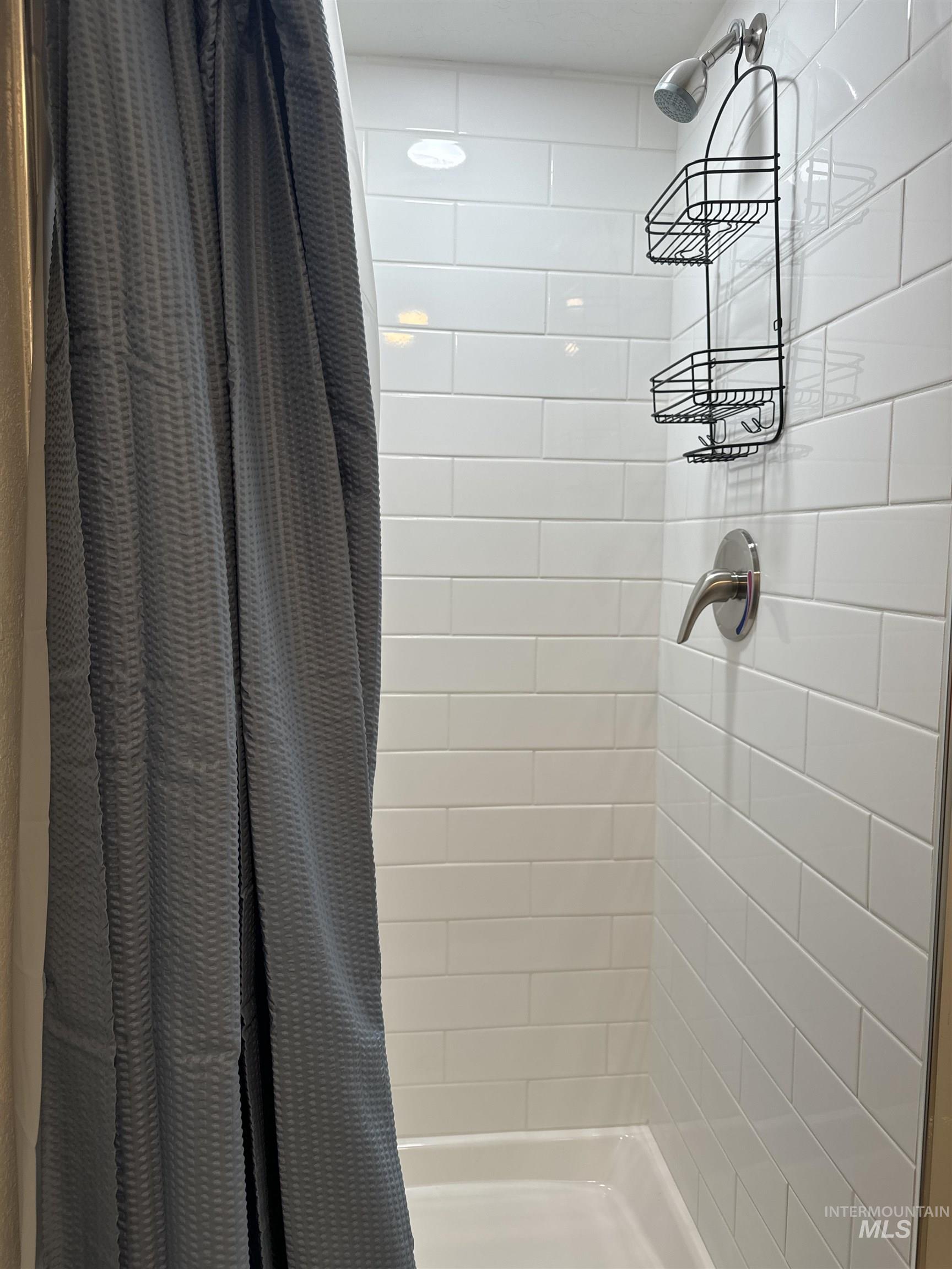 3410 W Targee St Property Photo 29