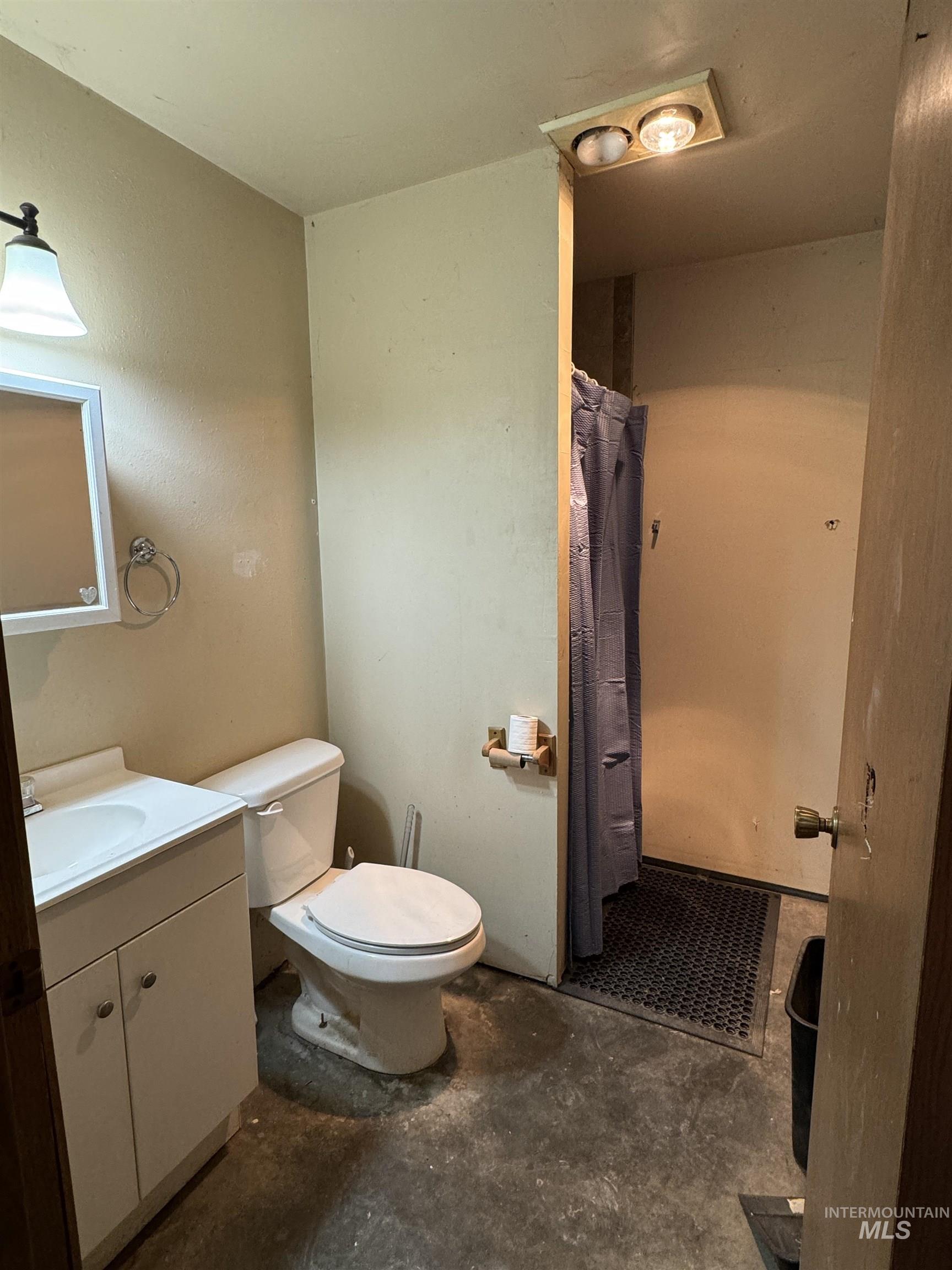 3410 W Targee St Property Photo 49