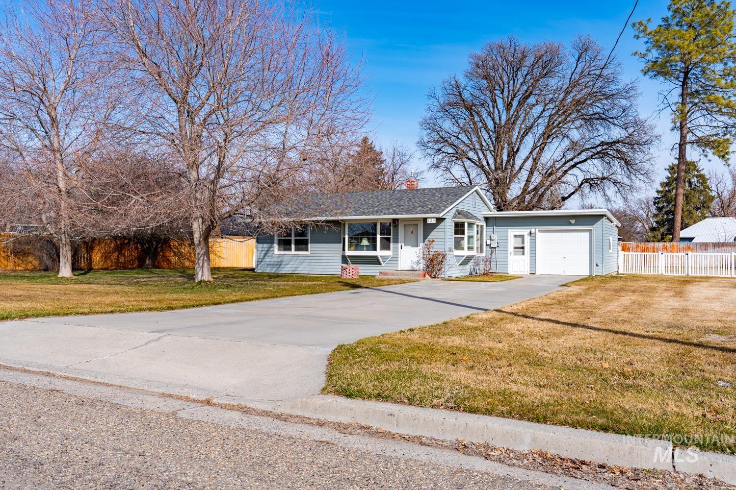 124 W Mckinley Property Photo