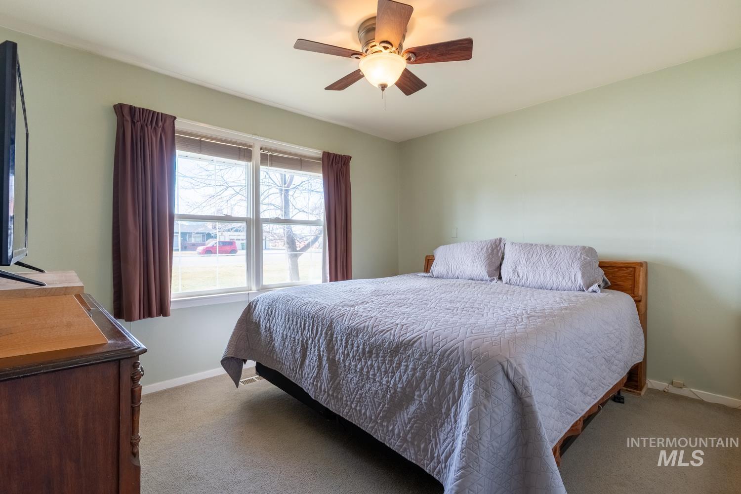 124 W Mckinley Property Photo 4