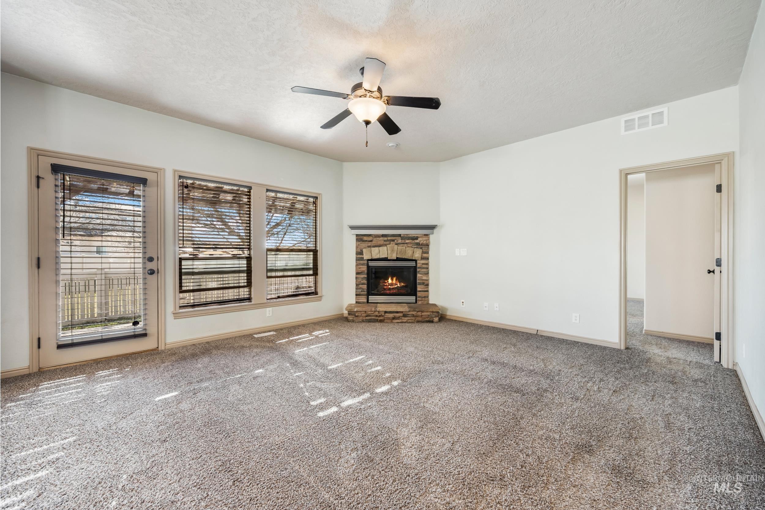 1223 W Cobblefield Court Property Photo 8