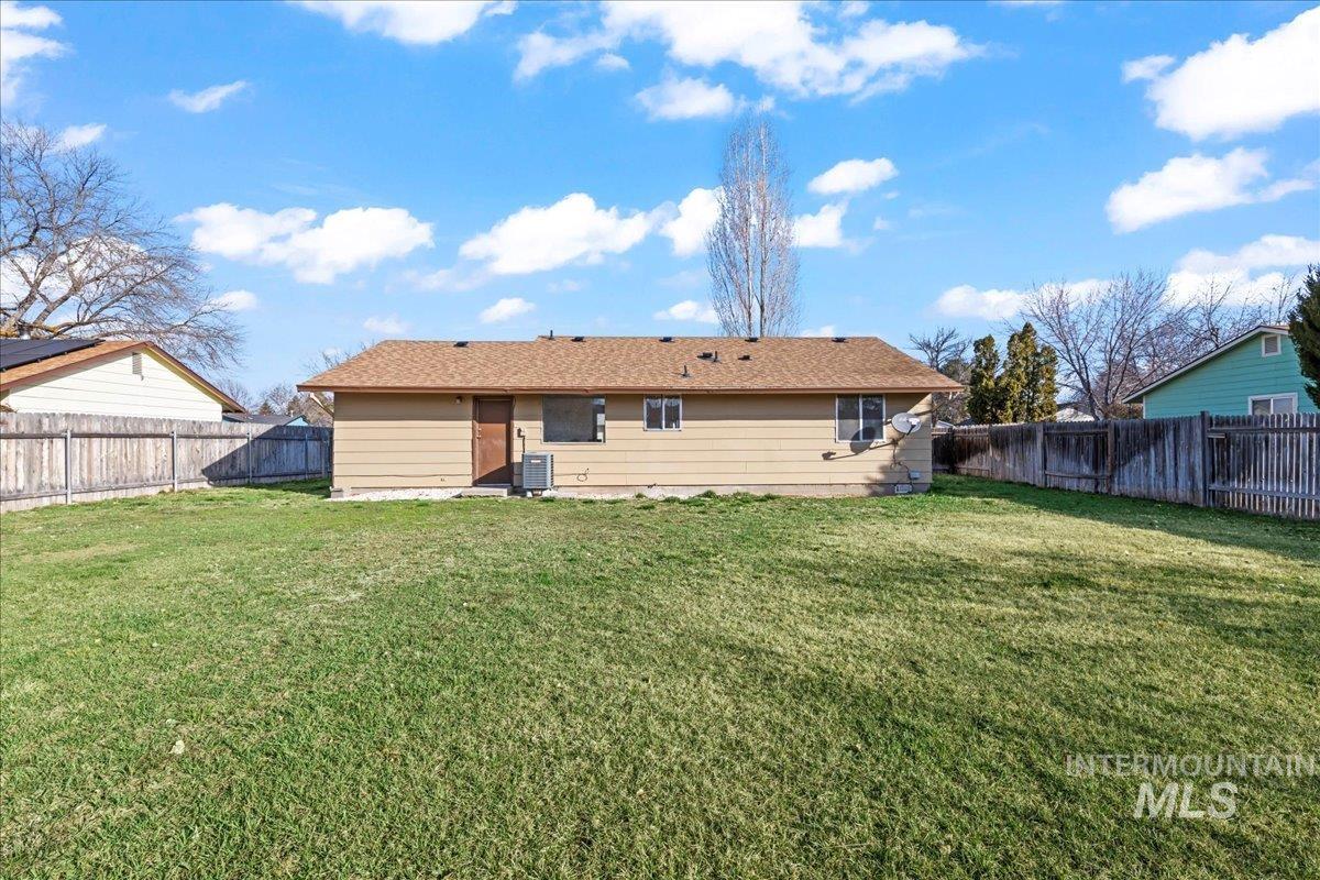 10921 W Linstock Ct. Property Photo 28