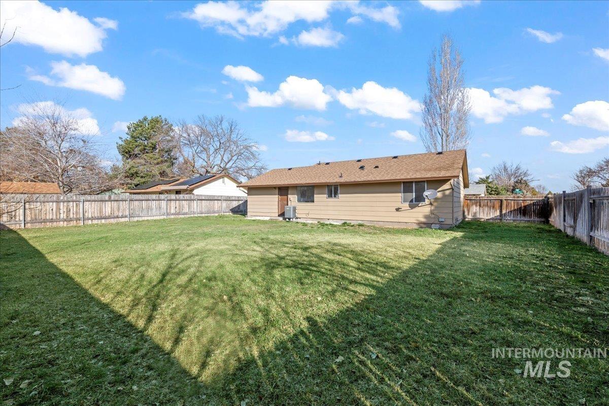 10921 W Linstock Ct. Property Photo 29