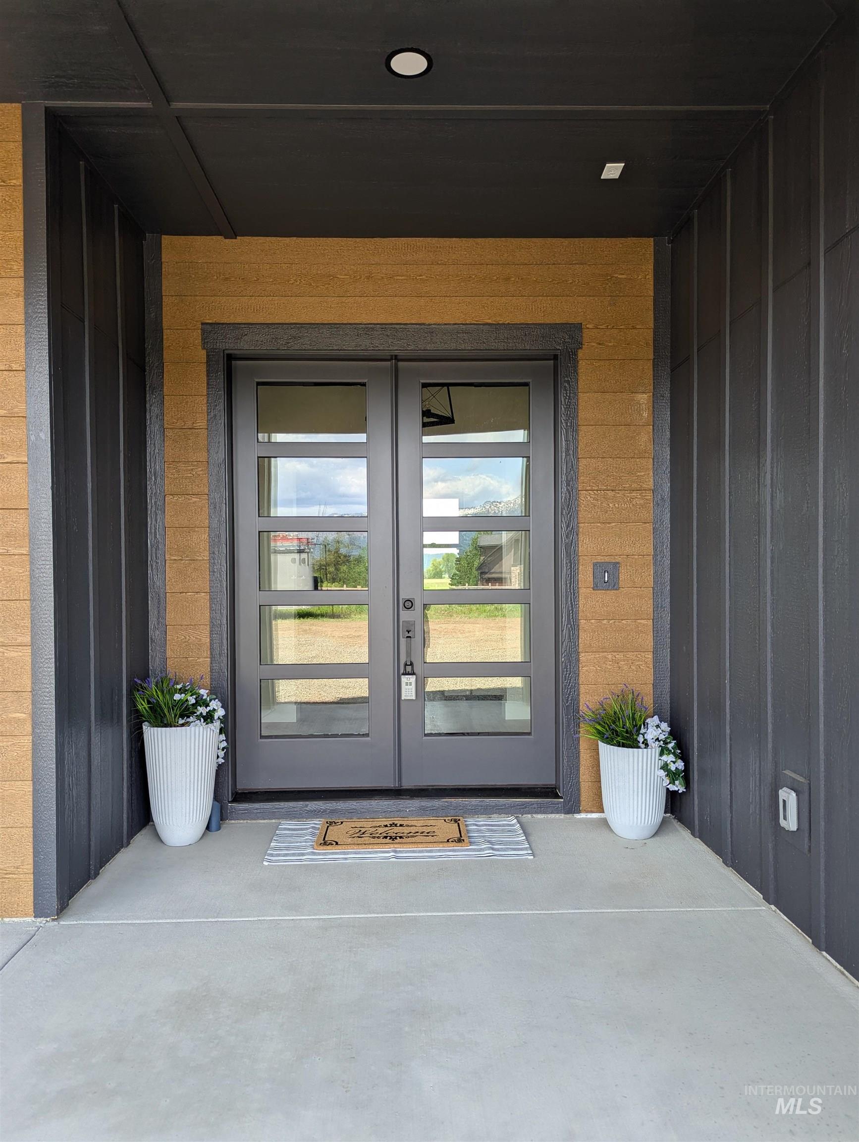 13901 Sky View Ct Property Photo 35