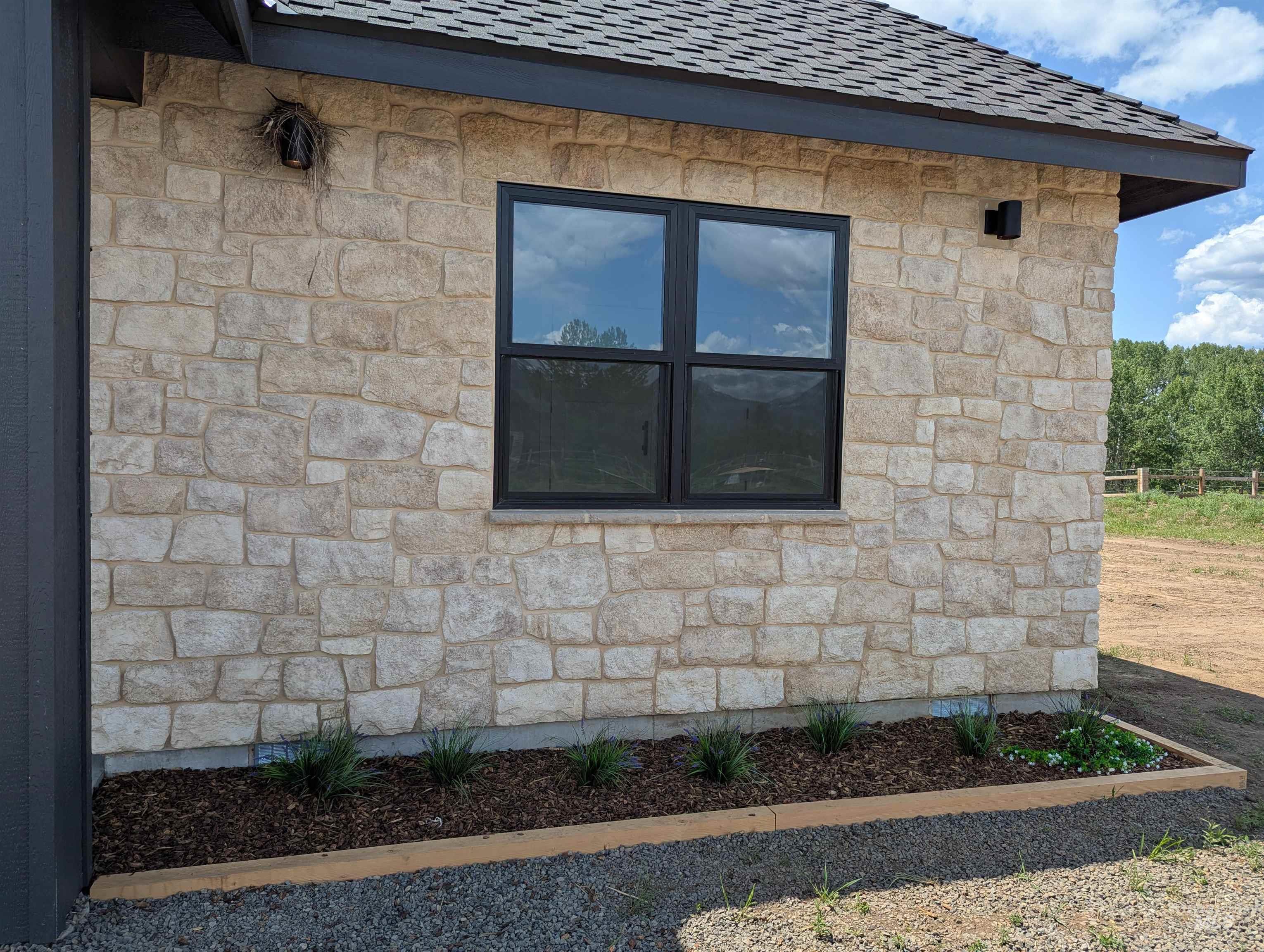 13901 Sky View Ct Property Photo 38