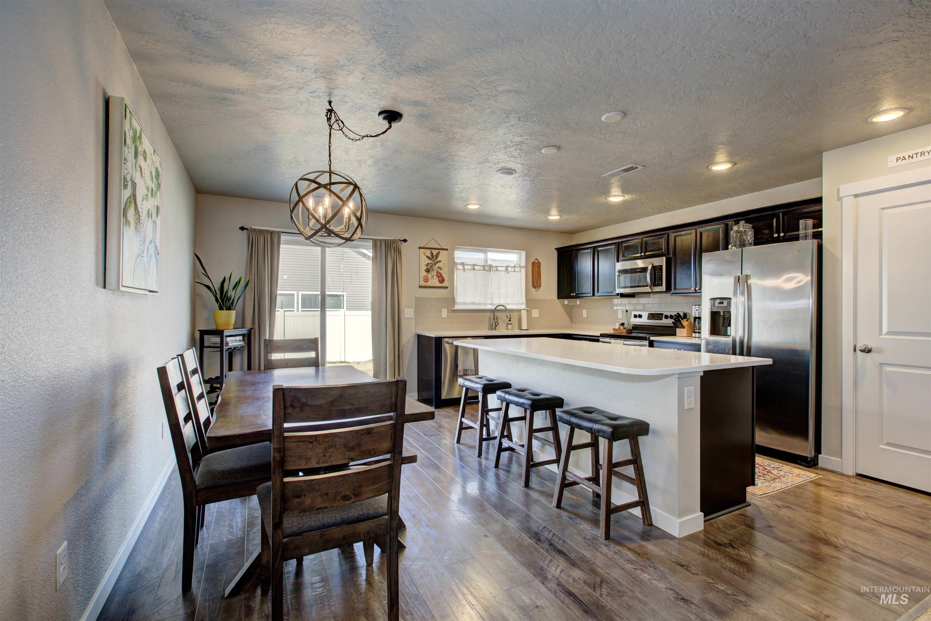 12622 Brun St. Property Photo 12