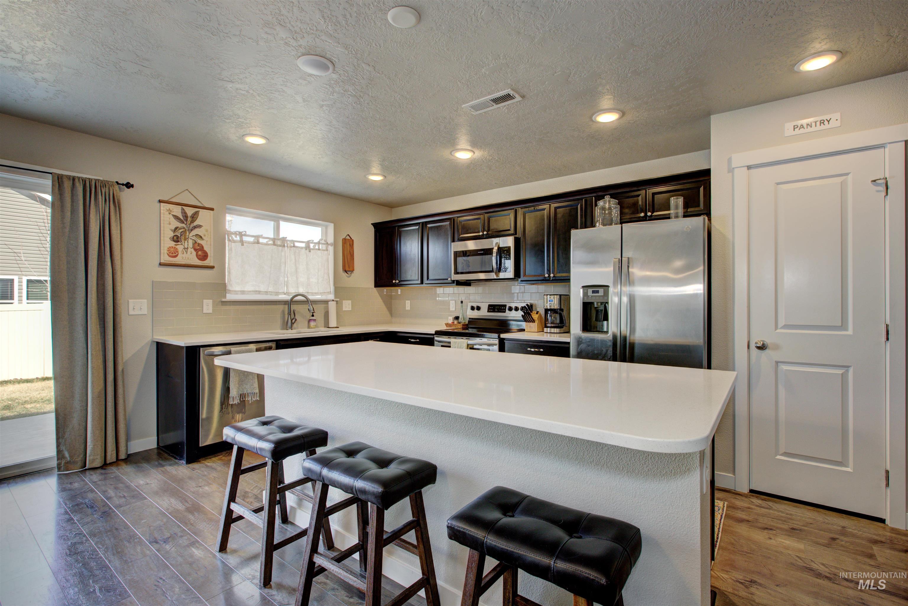 12622 Brun St. Property Photo 13