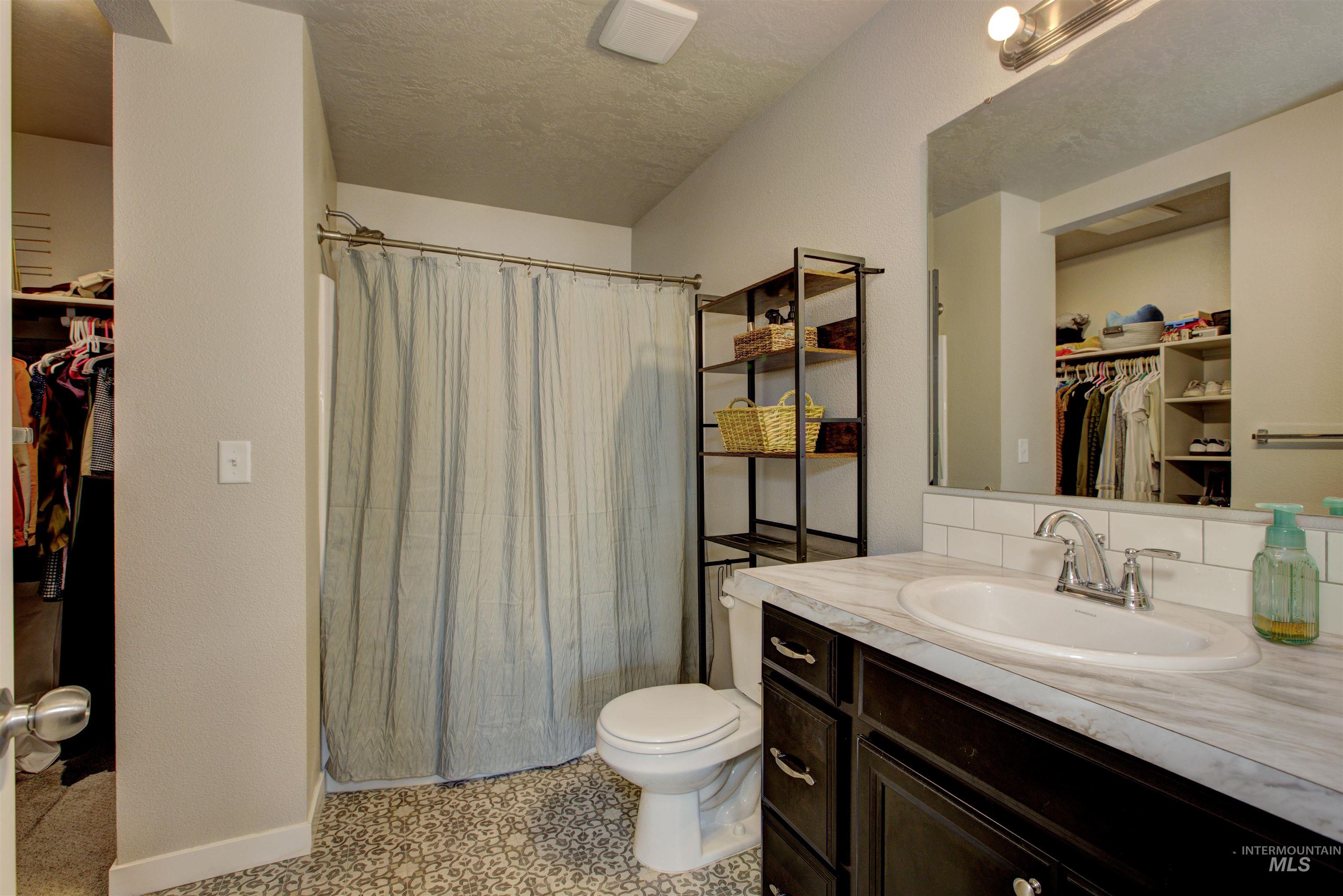 12622 Brun St. Property Photo 21