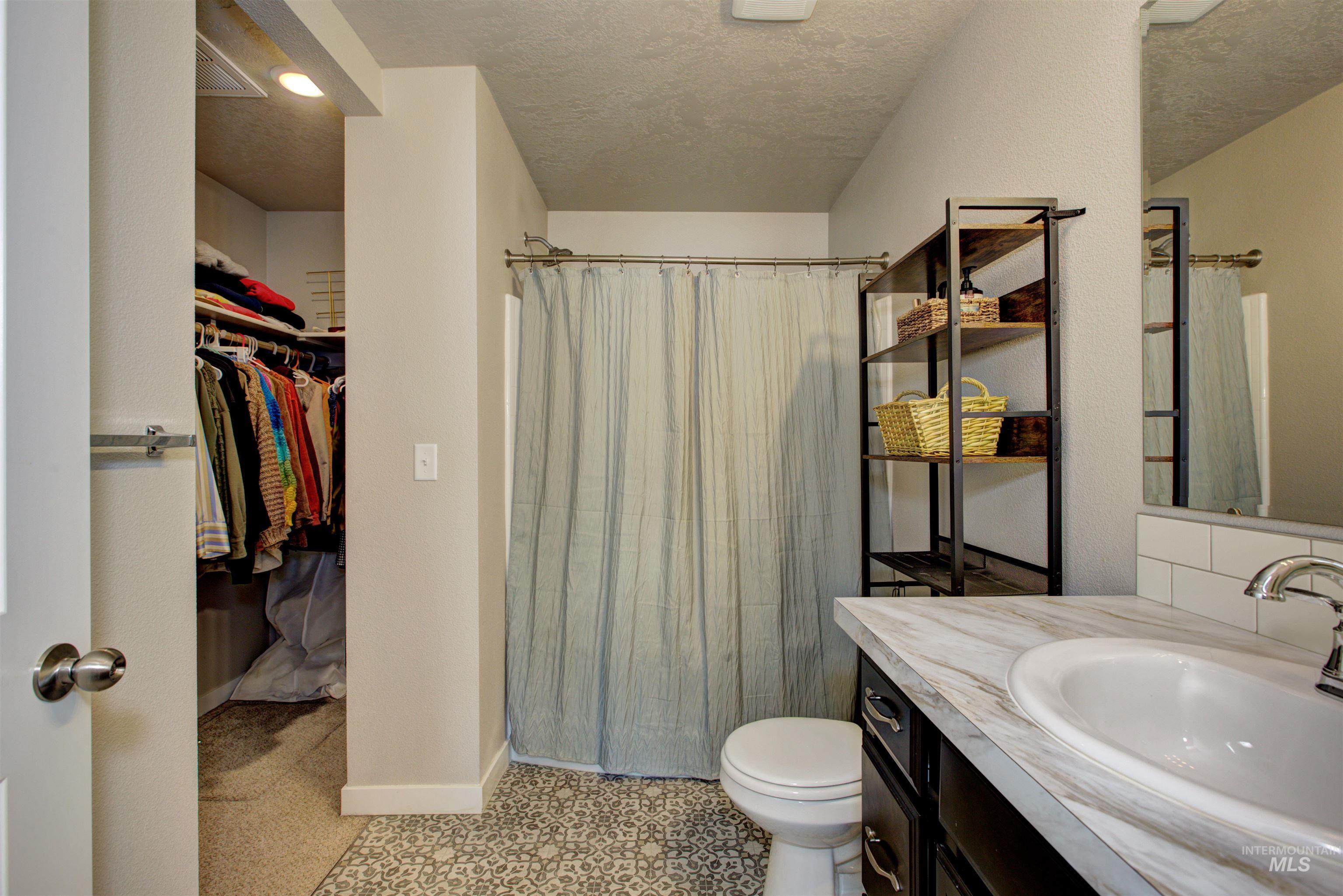 12622 Brun St. Property Photo 22