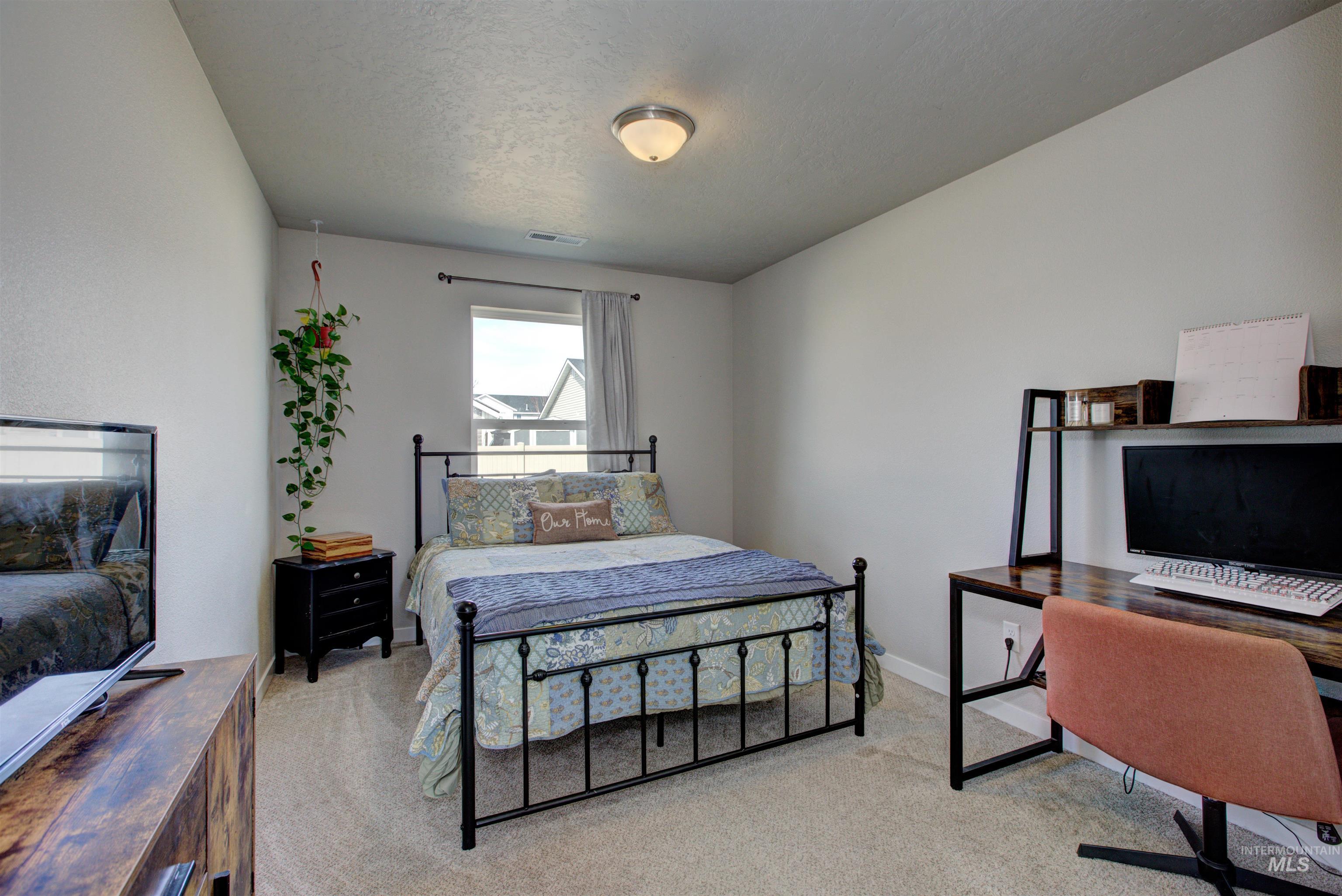 12622 Brun St. Property Photo 24