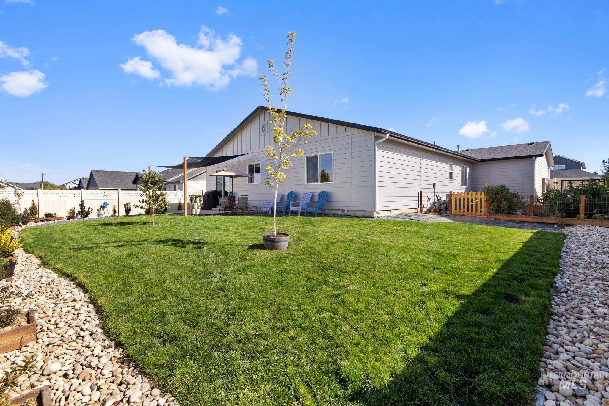 309 Black Onyx Ave Property Photo 39
