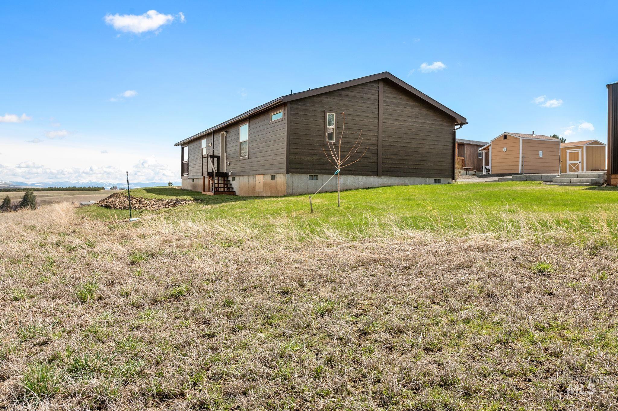 110 Seubert Heights Drive Property Photo 45