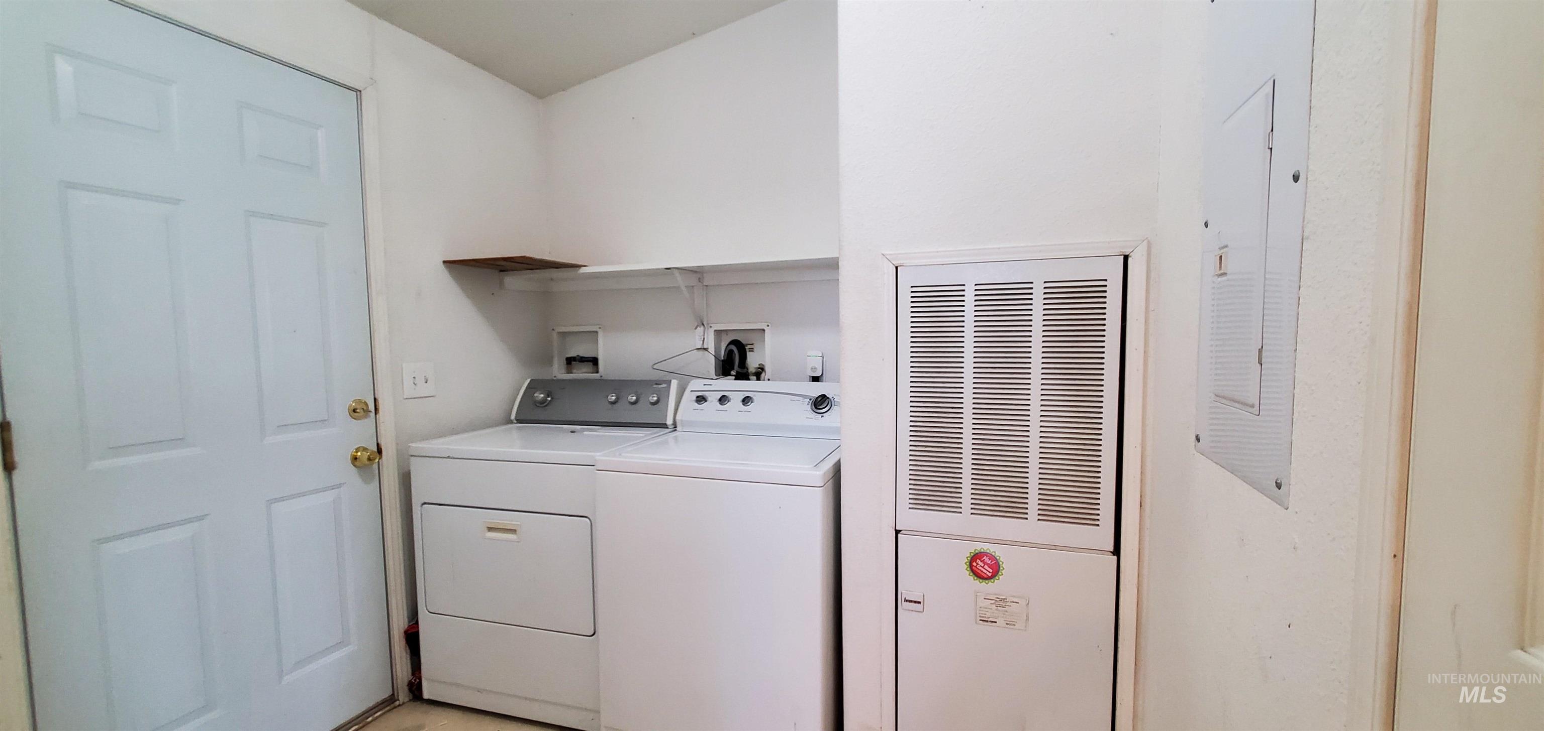 119 E Ithaca St Property Photo 13
