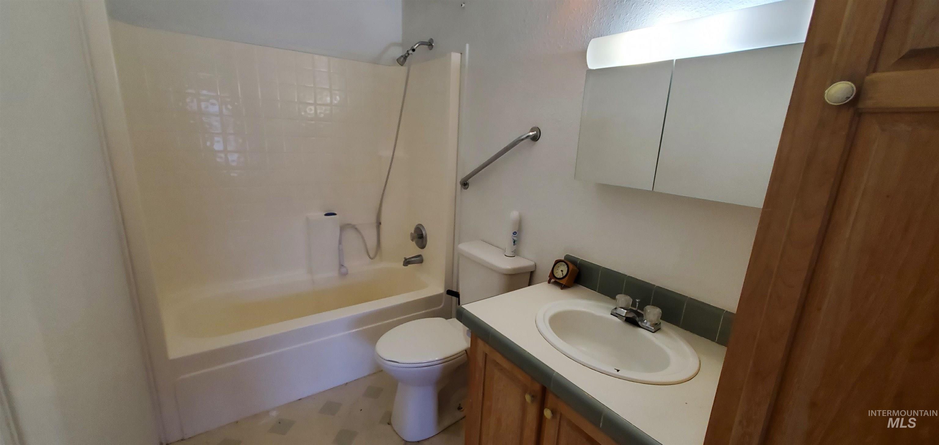 119 E Ithaca St Property Photo 17