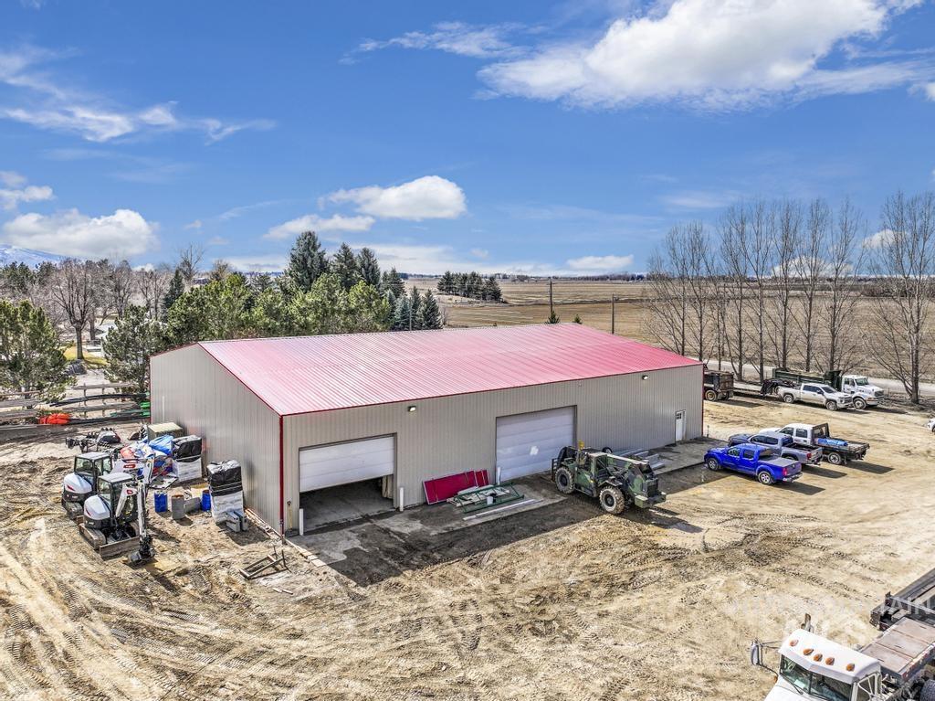 360 N 100 E Property Photo 22