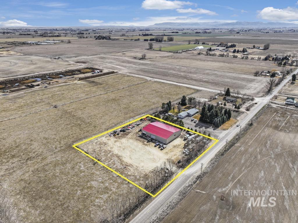 360 N 100 E Property Photo 24