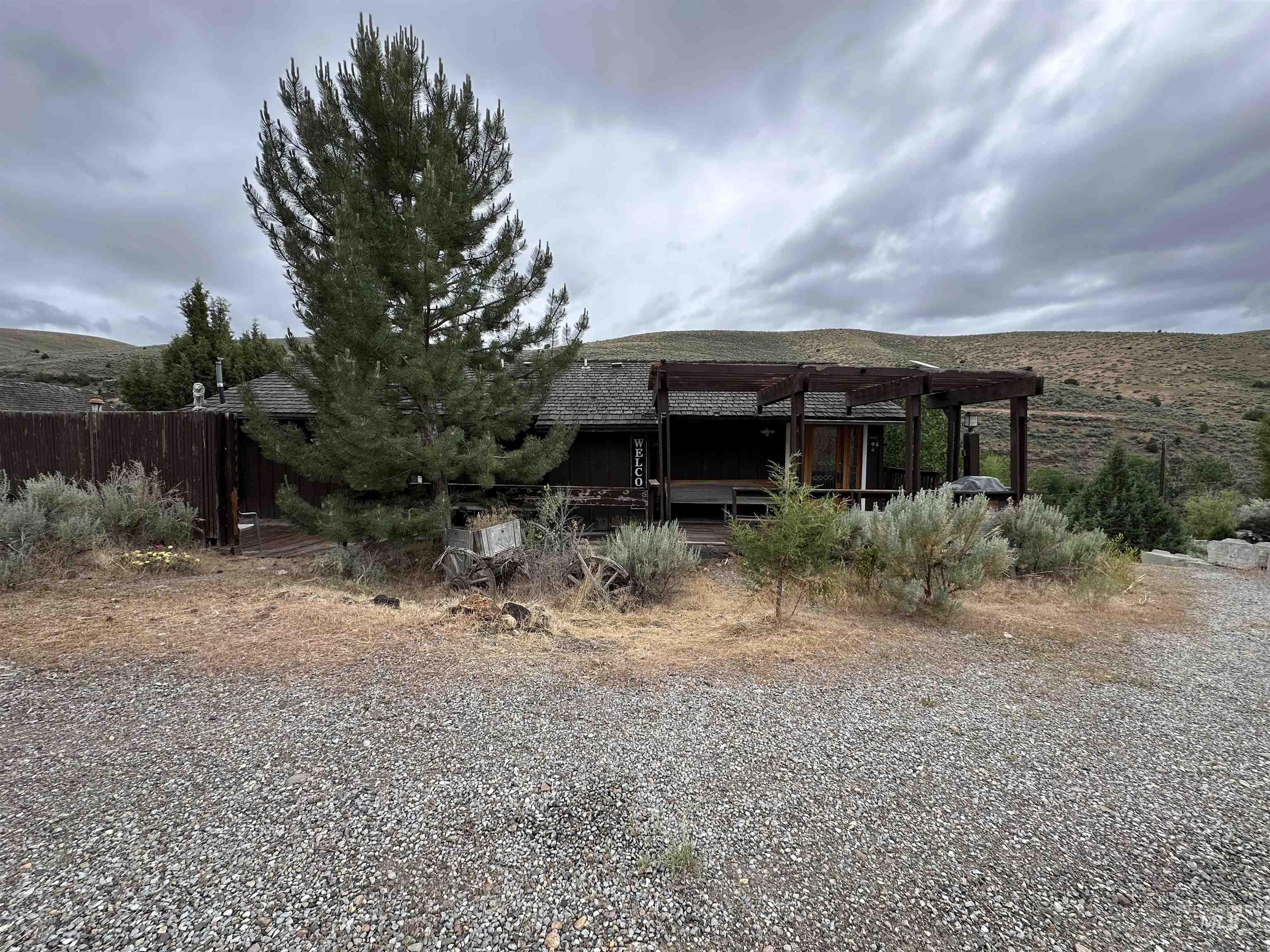 58438 Mansford Ave Property Photo 1