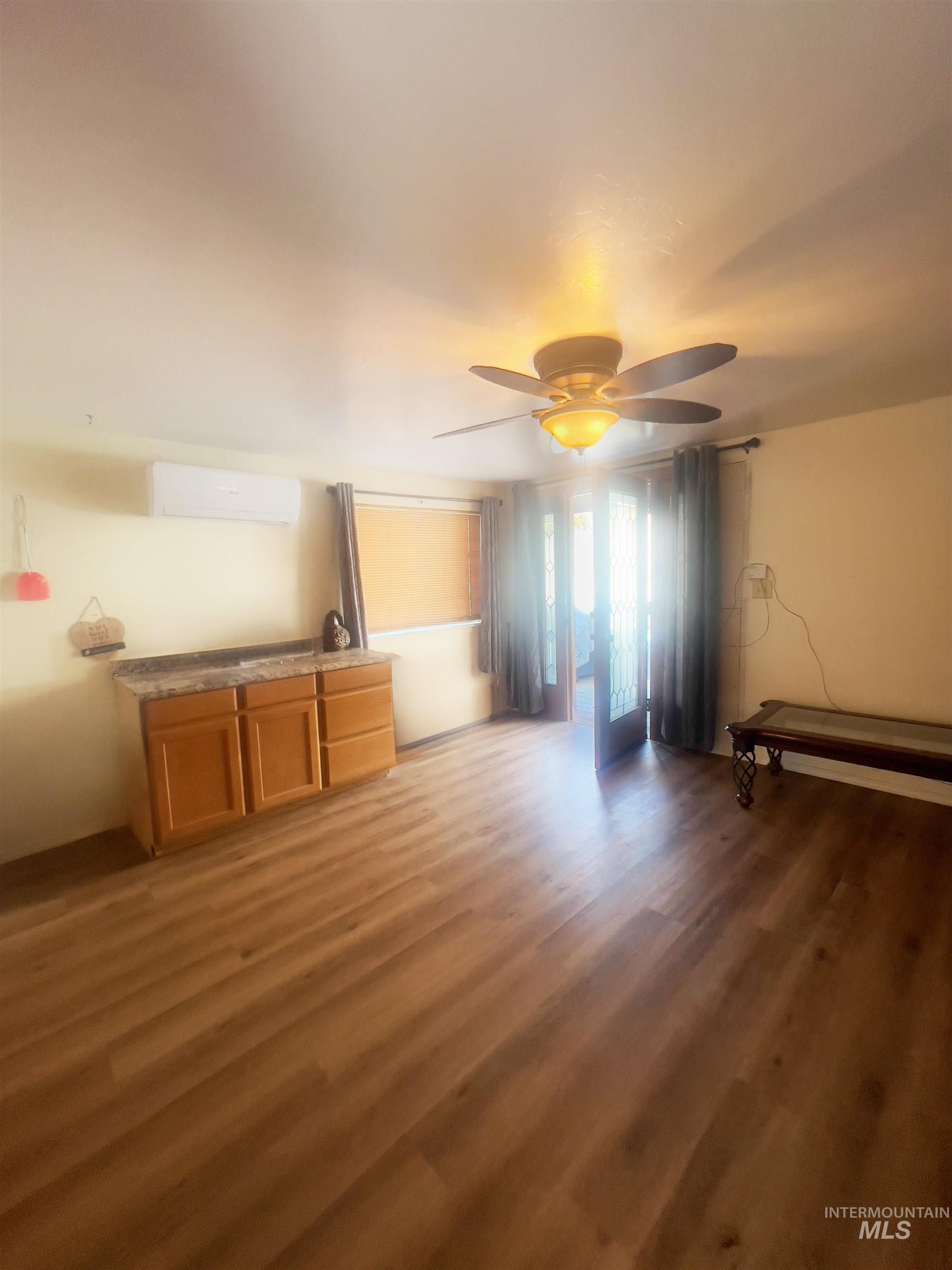 58438 Mansford Ave Property Photo 5