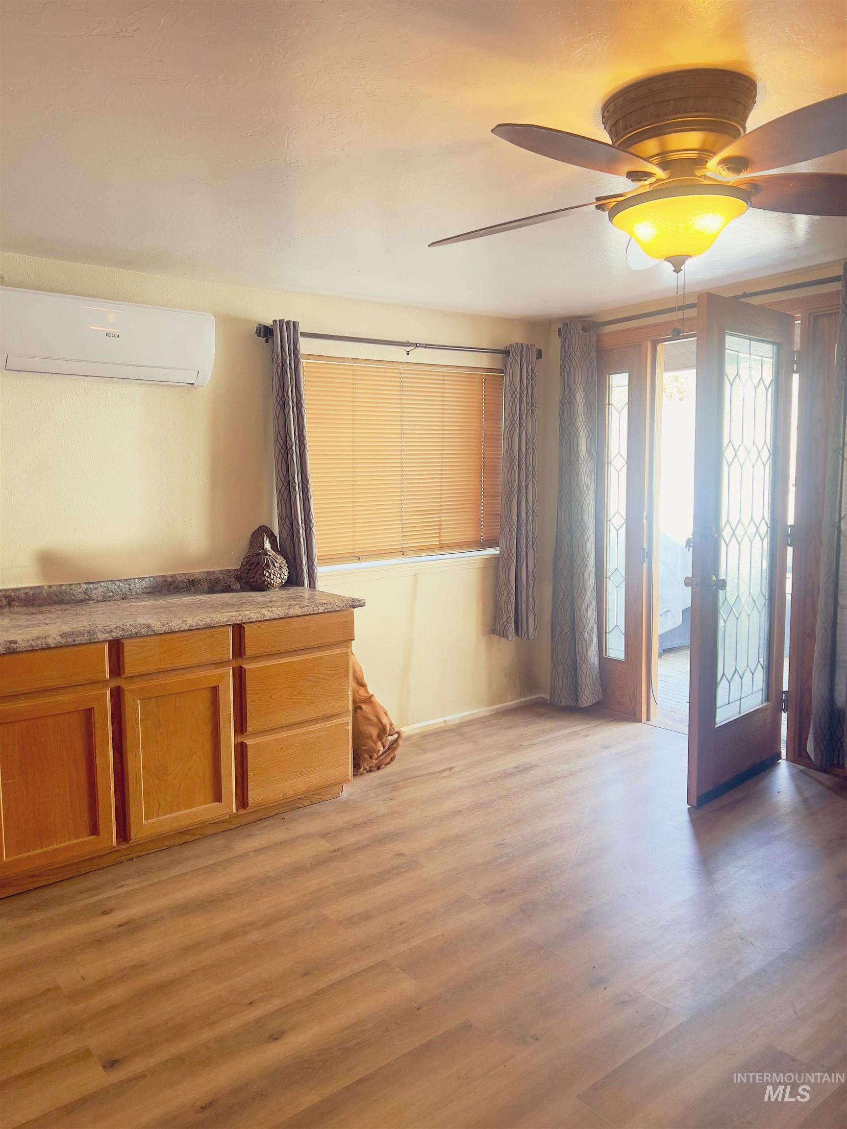 58438 Mansford Ave Property Photo 6