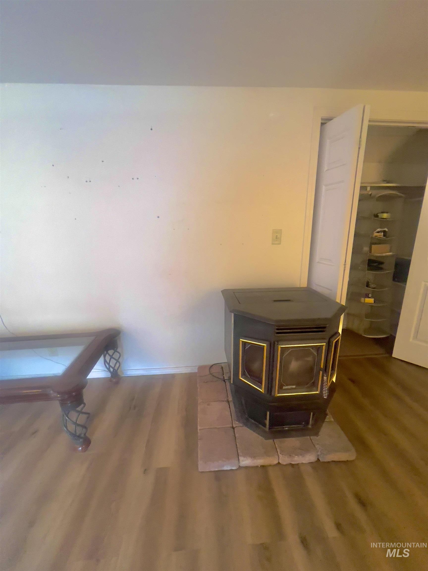 58438 Mansford Ave Property Photo 7