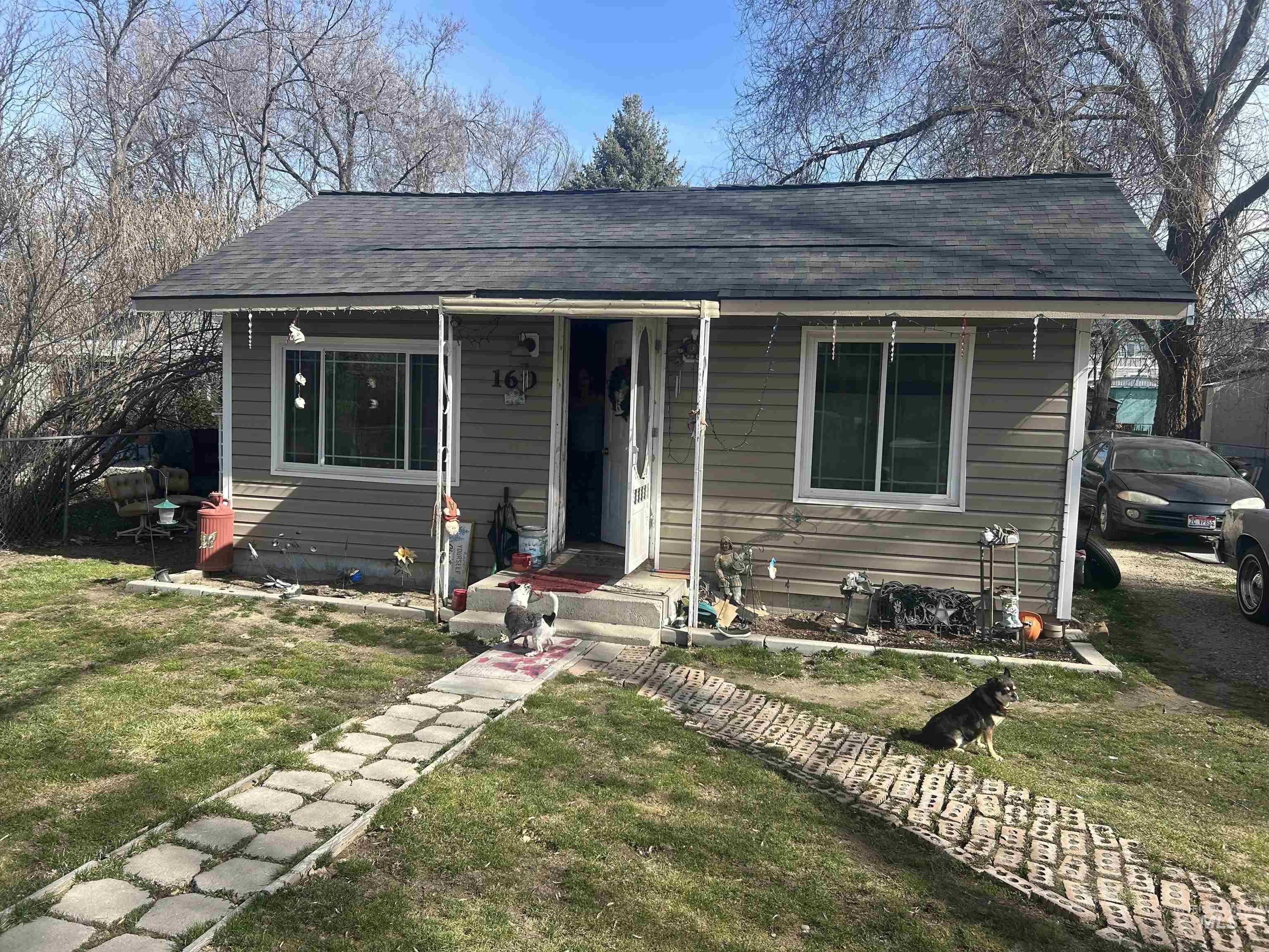 160 4th St. N. Property Photo