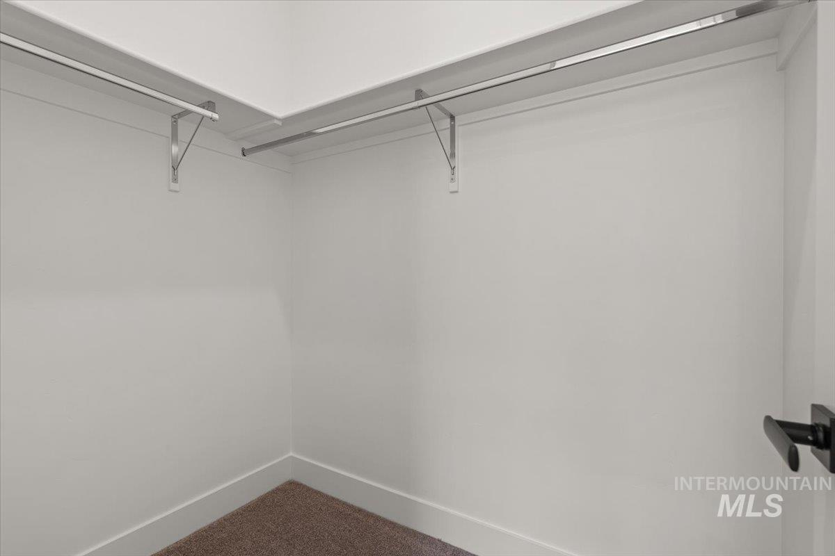 2279 N Mountain Vista Ave Property Photo 40