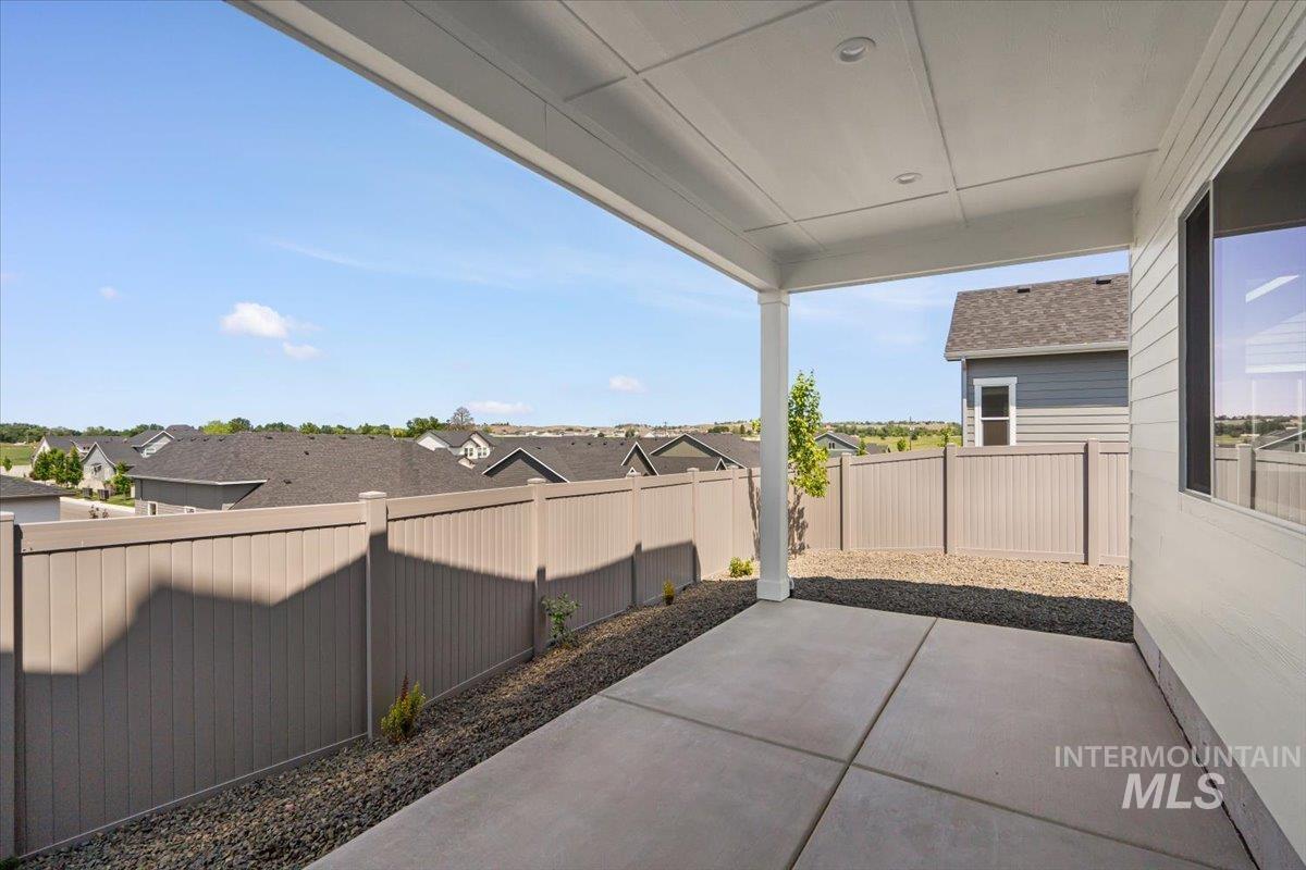 2279 N Mountain Vista Ave Property Photo 41