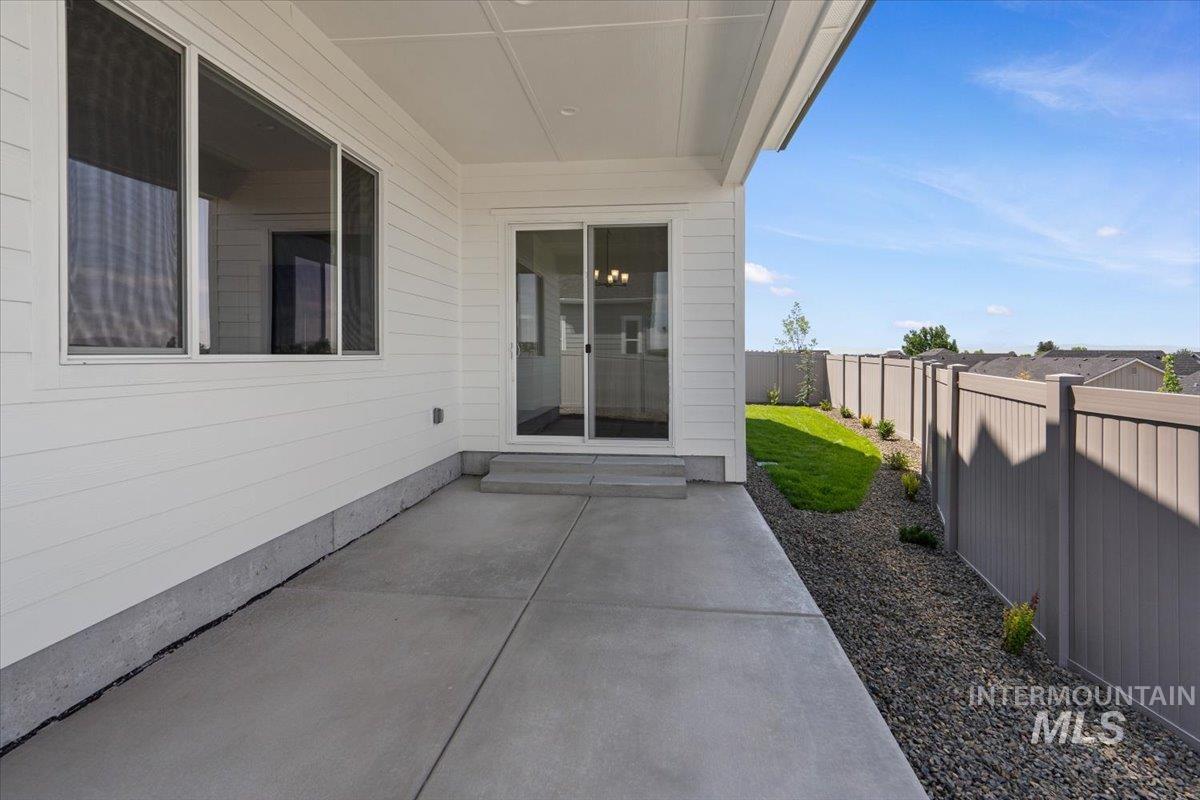 2279 N Mountain Vista Ave Property Photo 42