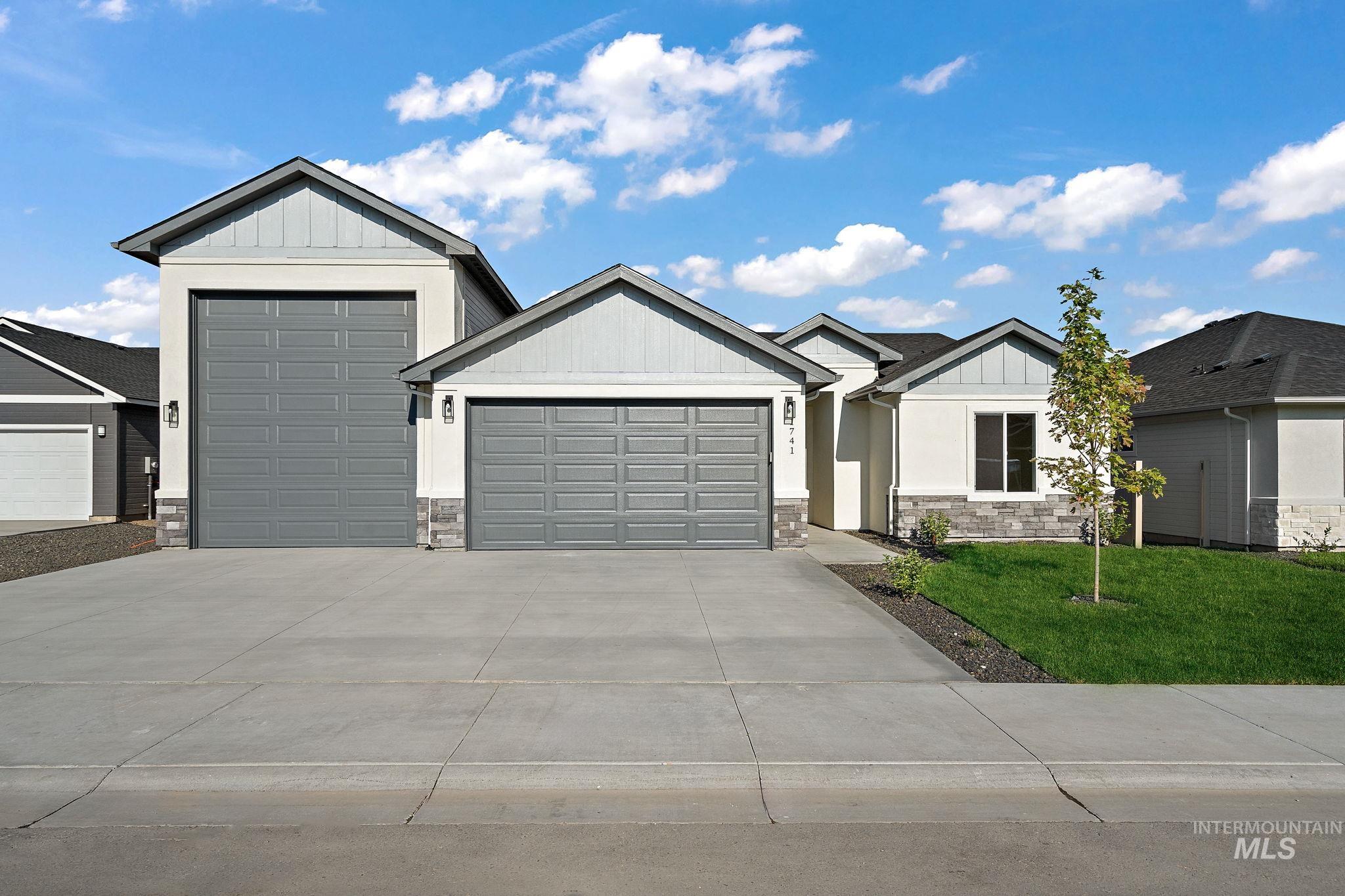 1741 Regency Way Property Photo