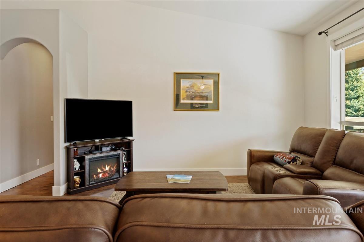 18160 N Streams Edge Way Property Photo 5