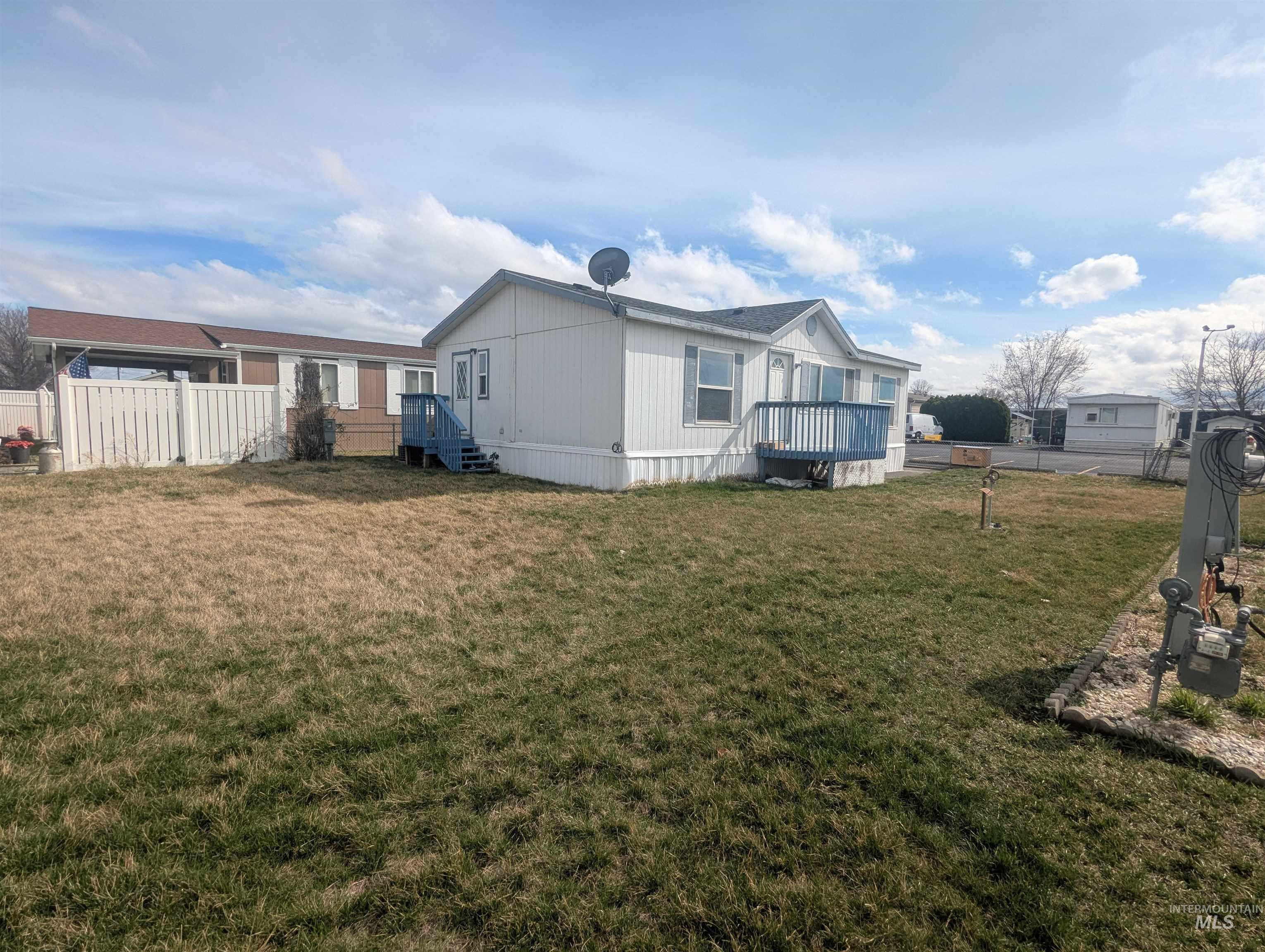 2515 Appleside Blvd. Property Photo