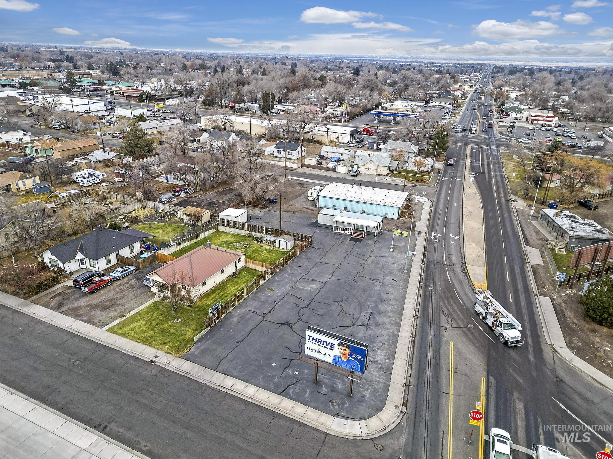 162 Washington St Property Photo 42
