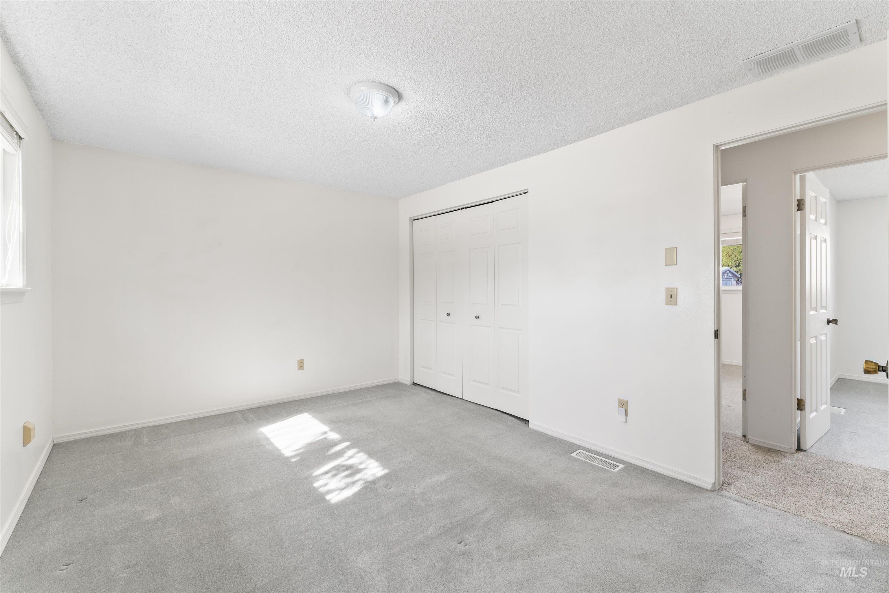 7450 W Desert Ave Property Photo 19