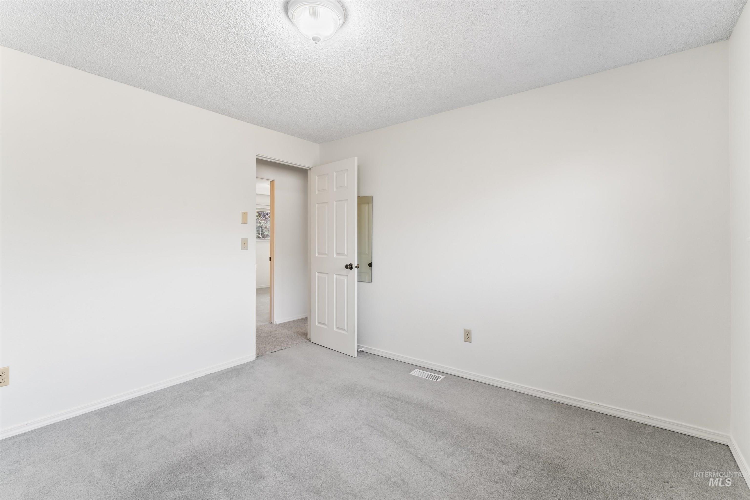 7450 W Desert Ave Property Photo 24